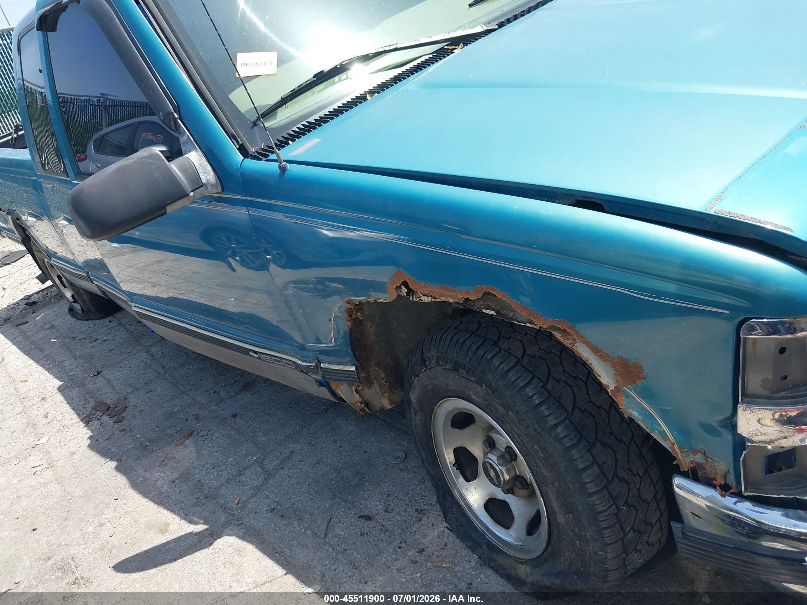 1997 Chevrolet C1500 Fleetside Зеленый vin: 2GCEC19R1V1233272