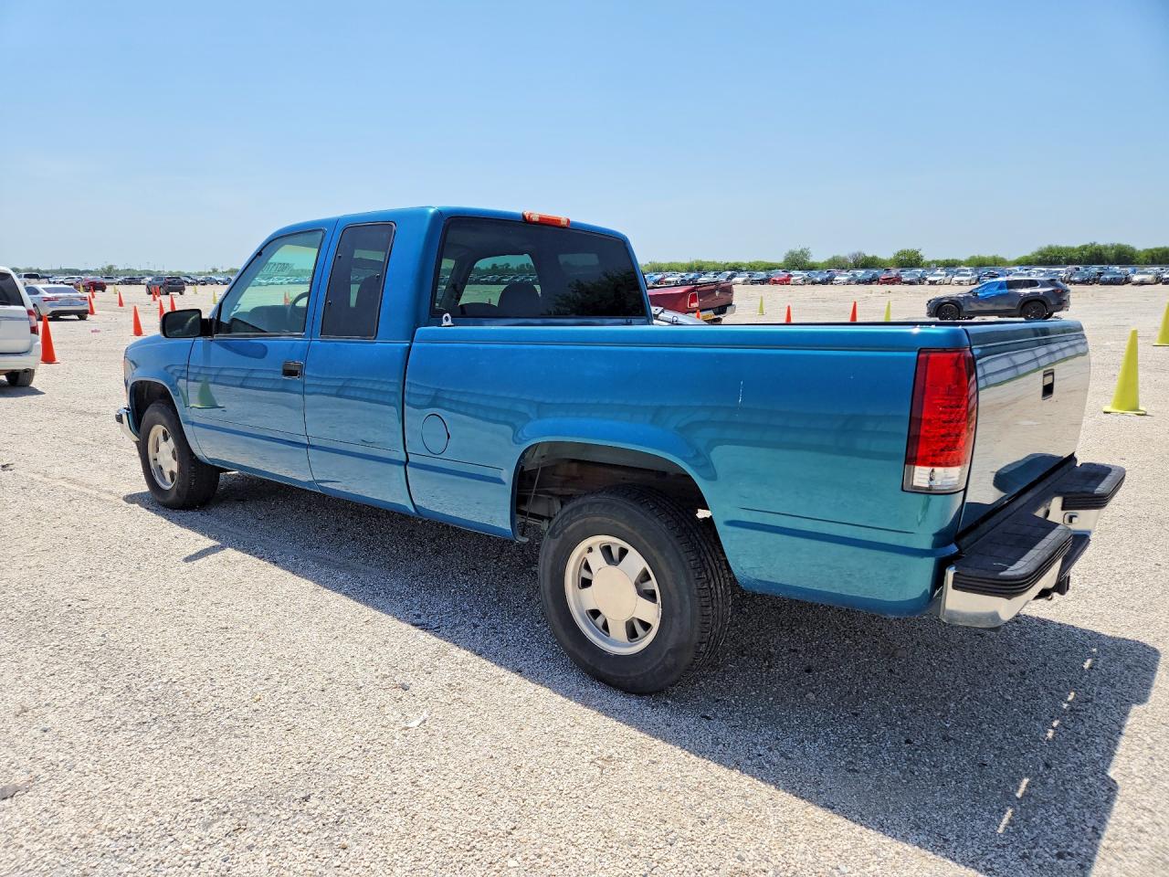 1997 Chevrolet Gmt-400 C1500 Синий vin: 2GCEC19R1V1255241