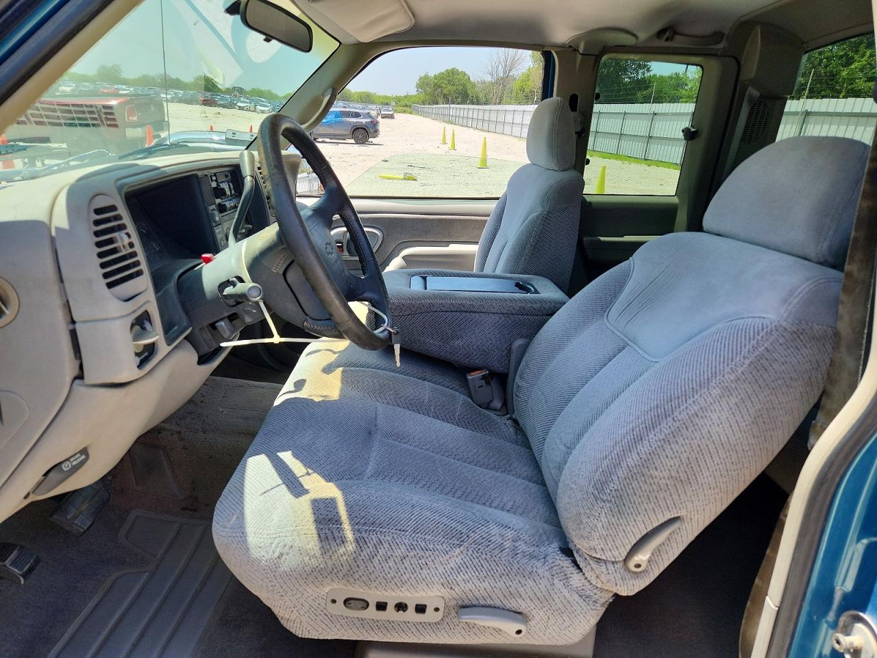 1997 Chevrolet Gmt-400 C1500 Синий vin: 2GCEC19R1V1255241