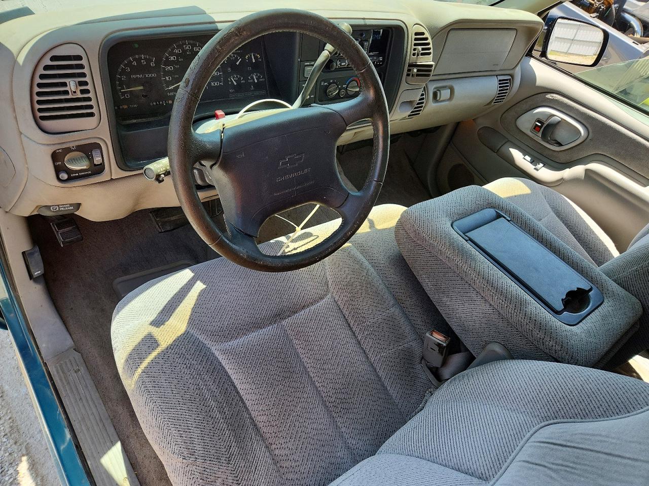 1997 Chevrolet Gmt-400 C1500 Синий vin: 2GCEC19R1V1255241
