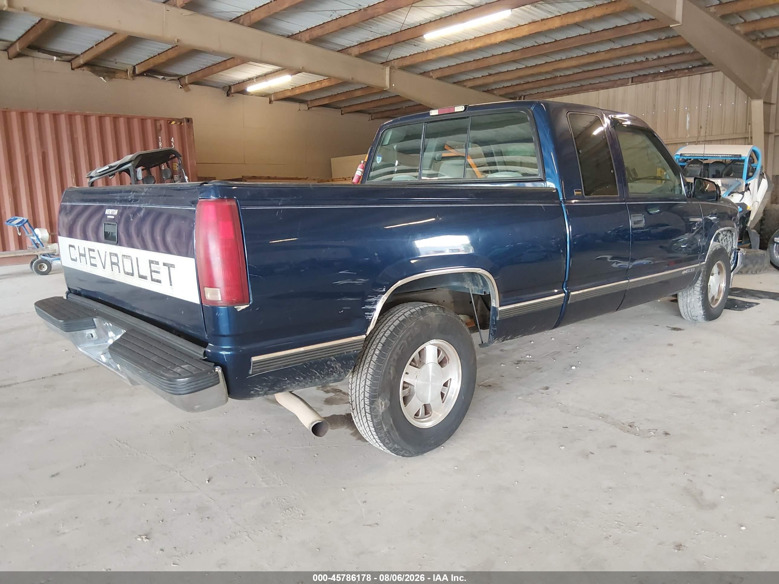 1996 Chevrolet Gmt-400 C1500 Blue vin: 2GCEC19R3T1157924