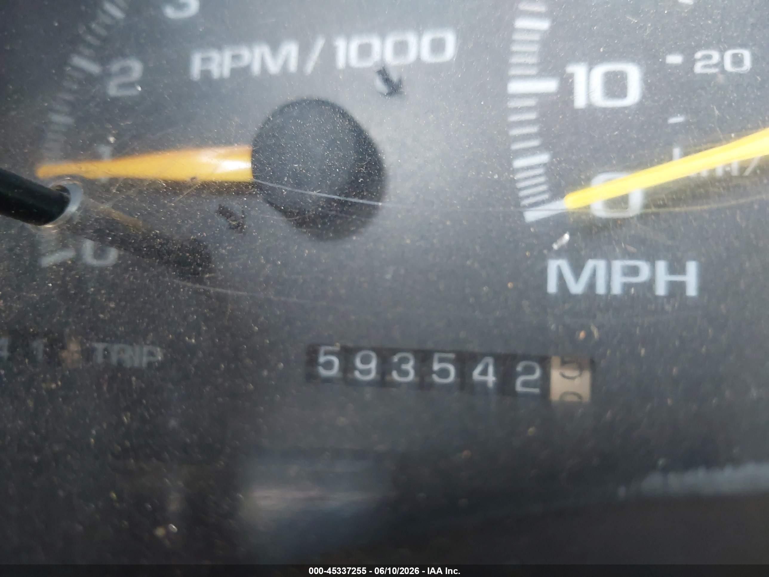 1998 Chevrolet C1500 Fleetside Black vin: 2GCEC19R5W1153541