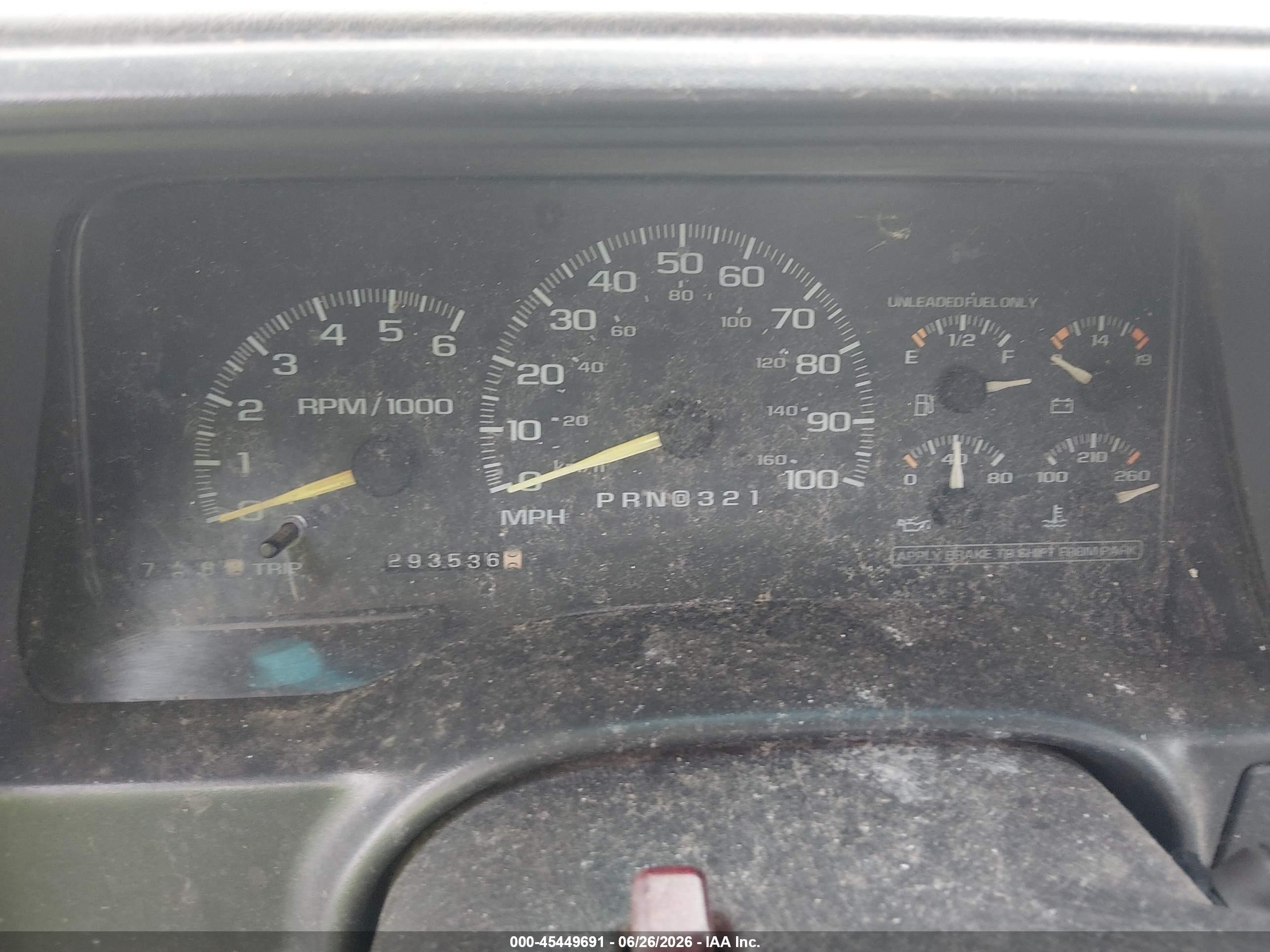 1998 Chevrolet C/k 1500 Fleetside White vin: 2GCEC19R5W1179539