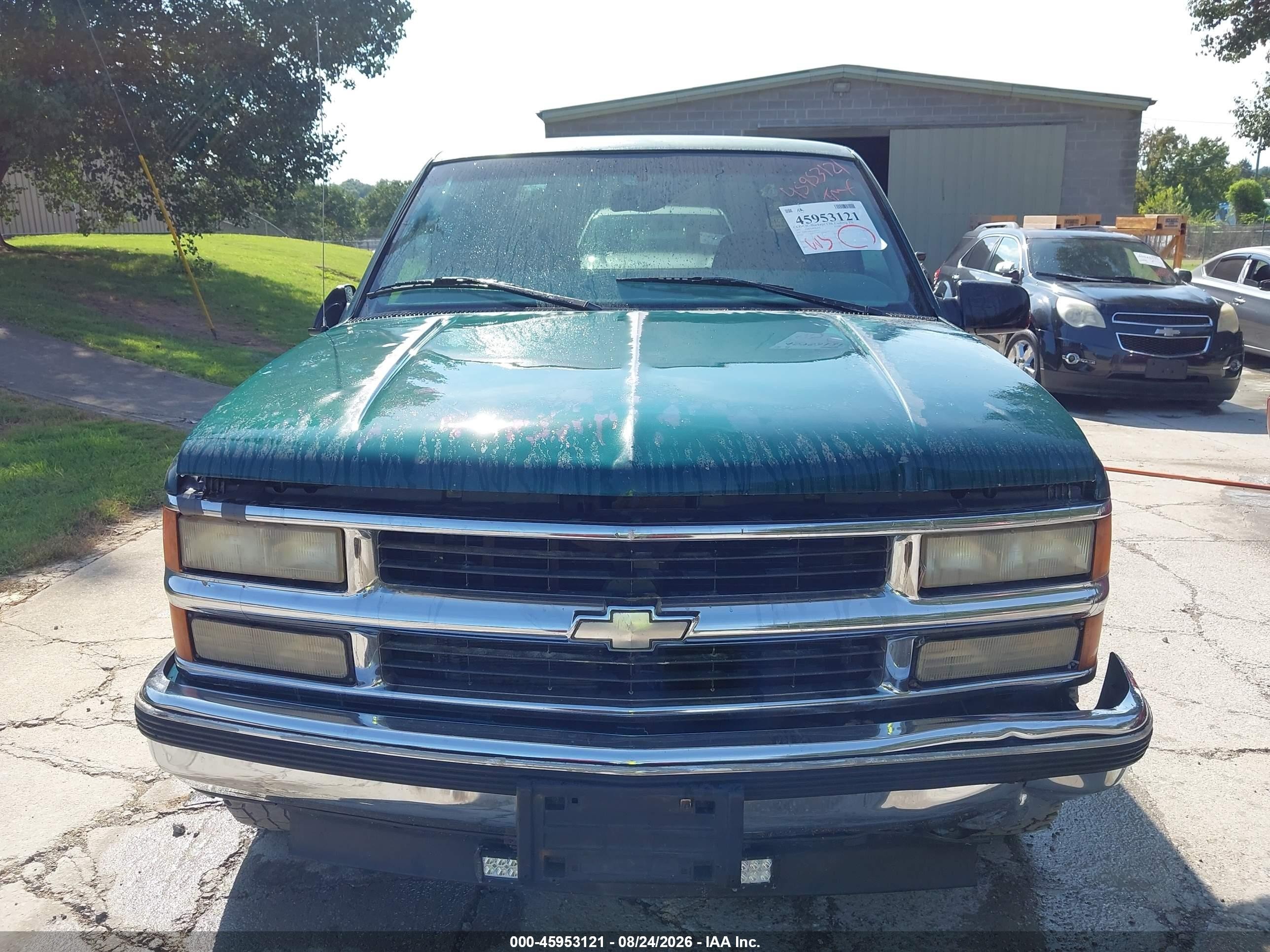 1997 Chevrolet C1500 Fleetside Green vin: 2GCEC19R6V1216452