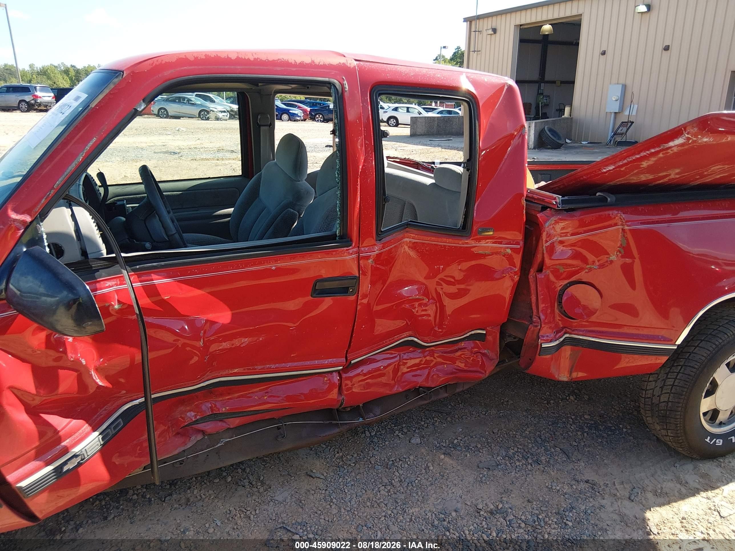 1997 Chevrolet C1500 Fleetside Red vin: 2GCEC19R6V1266719