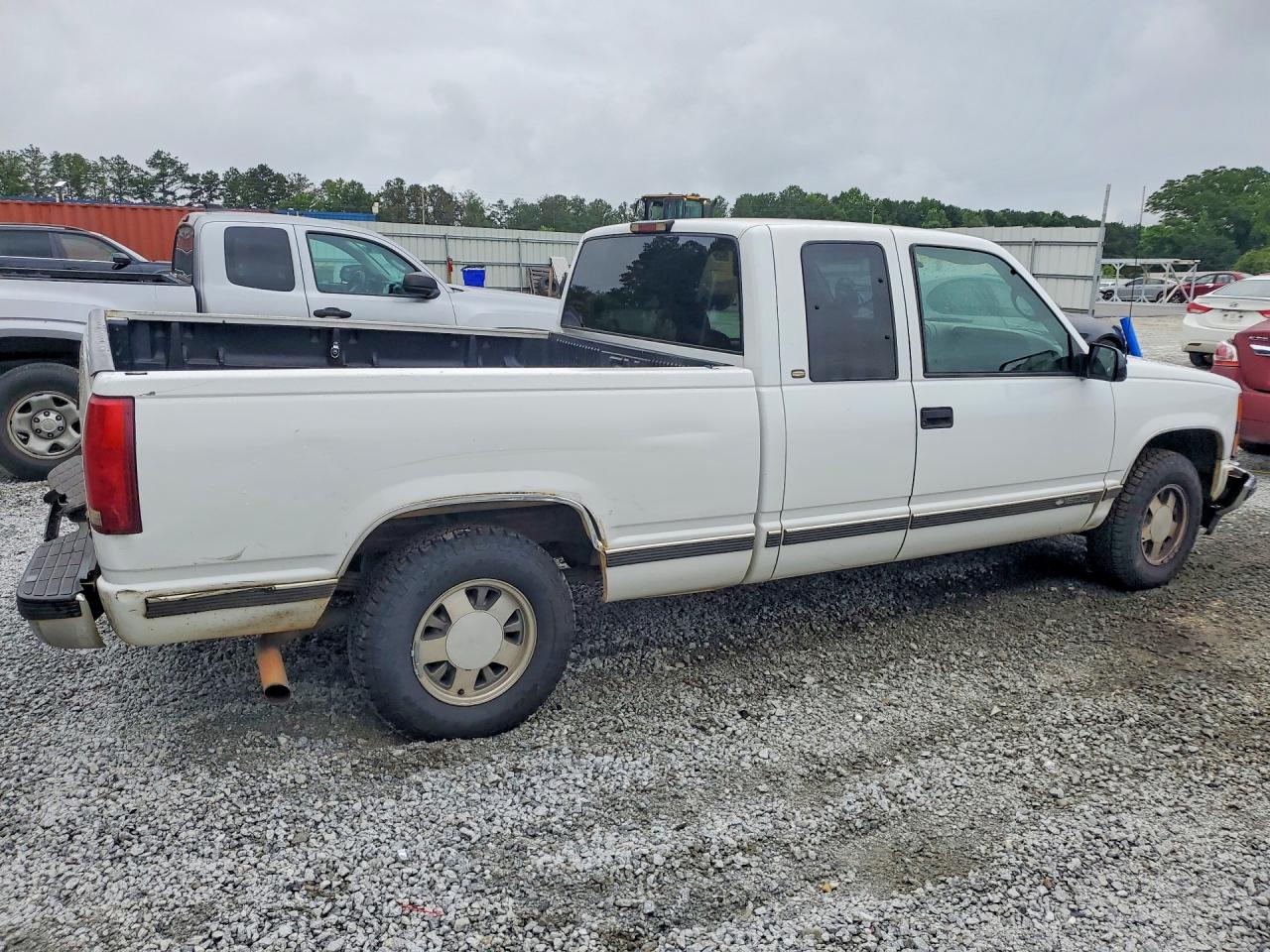 1998 Chevrolet Gmt-400 C1500 White vin: 2GCEC19R6W1146789