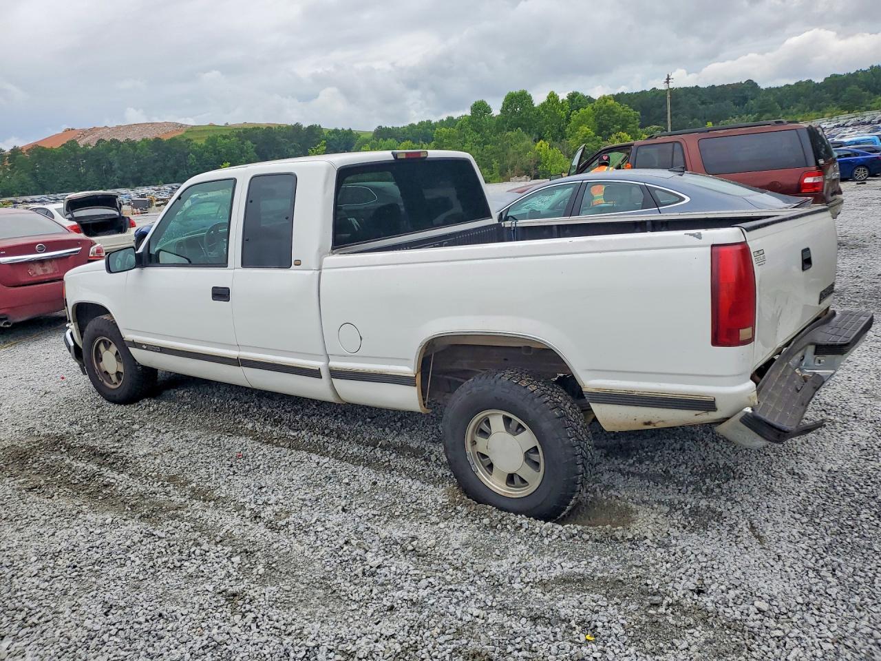 1998 Chevrolet Gmt-400 C1500 White vin: 2GCEC19R6W1146789