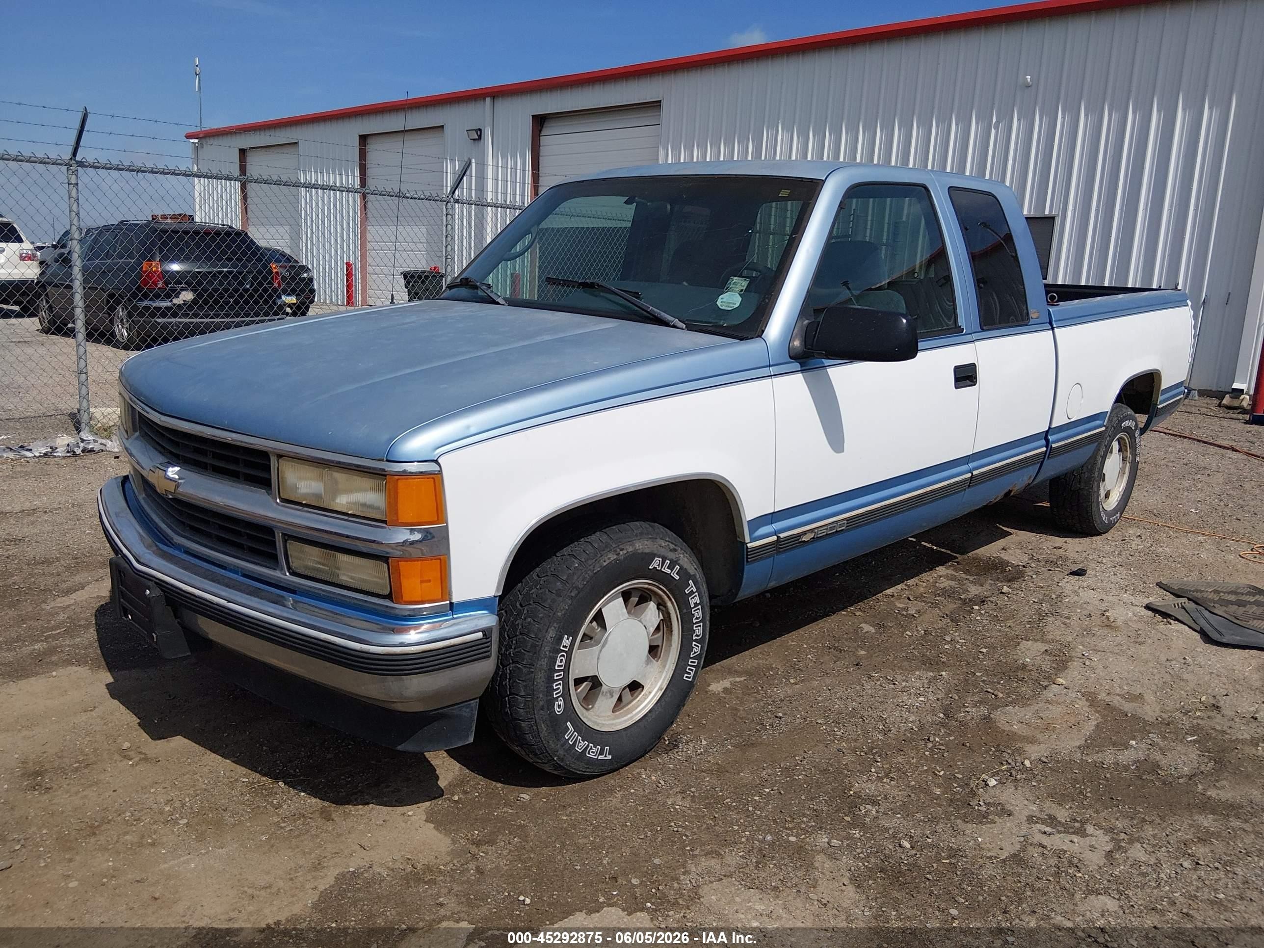 1996 Chevrolet Gmt-400 C1500 Blue vin: 2GCEC19R7T1135179