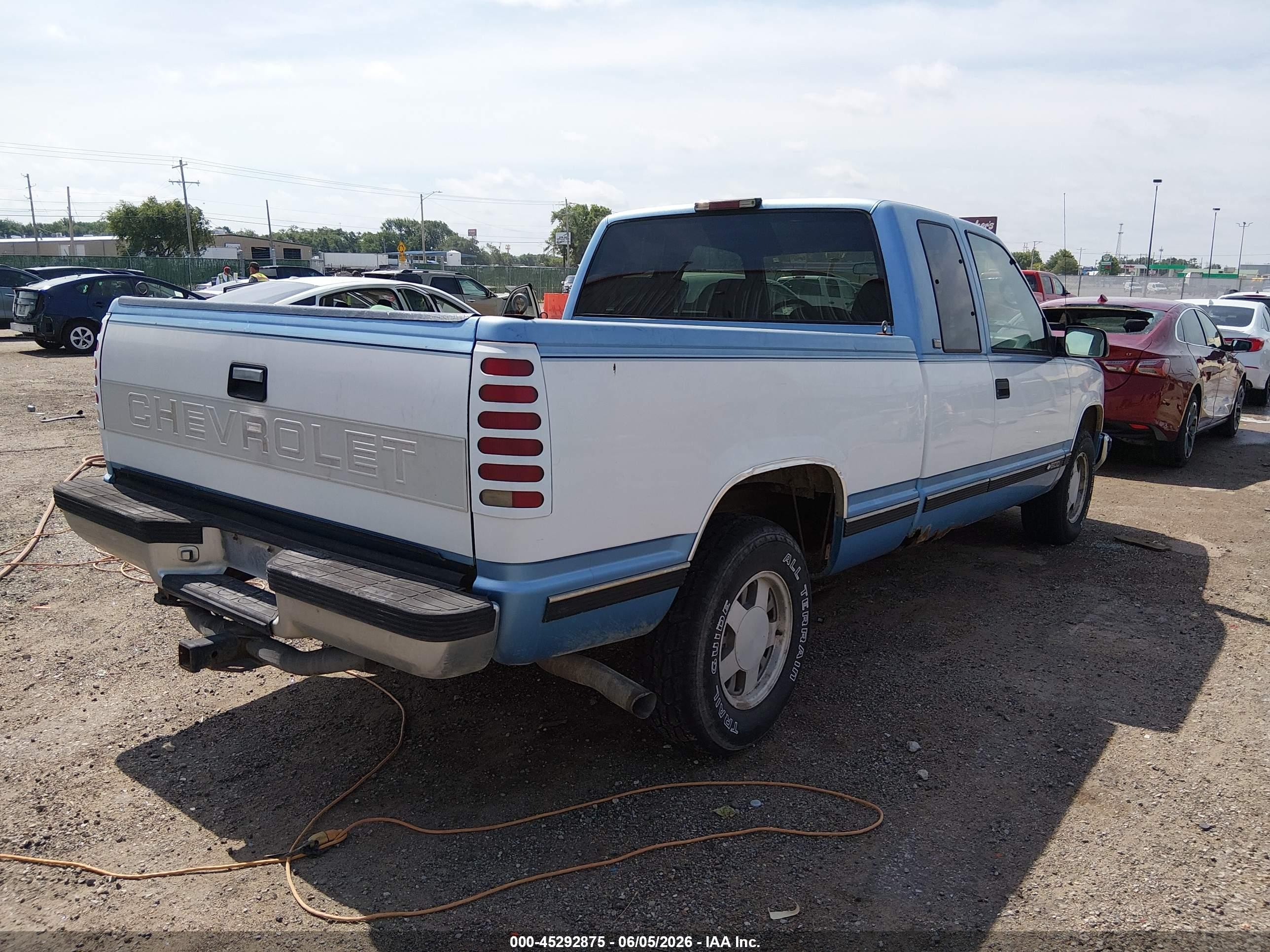 1996 Chevrolet Gmt-400 C1500 Blue vin: 2GCEC19R7T1135179