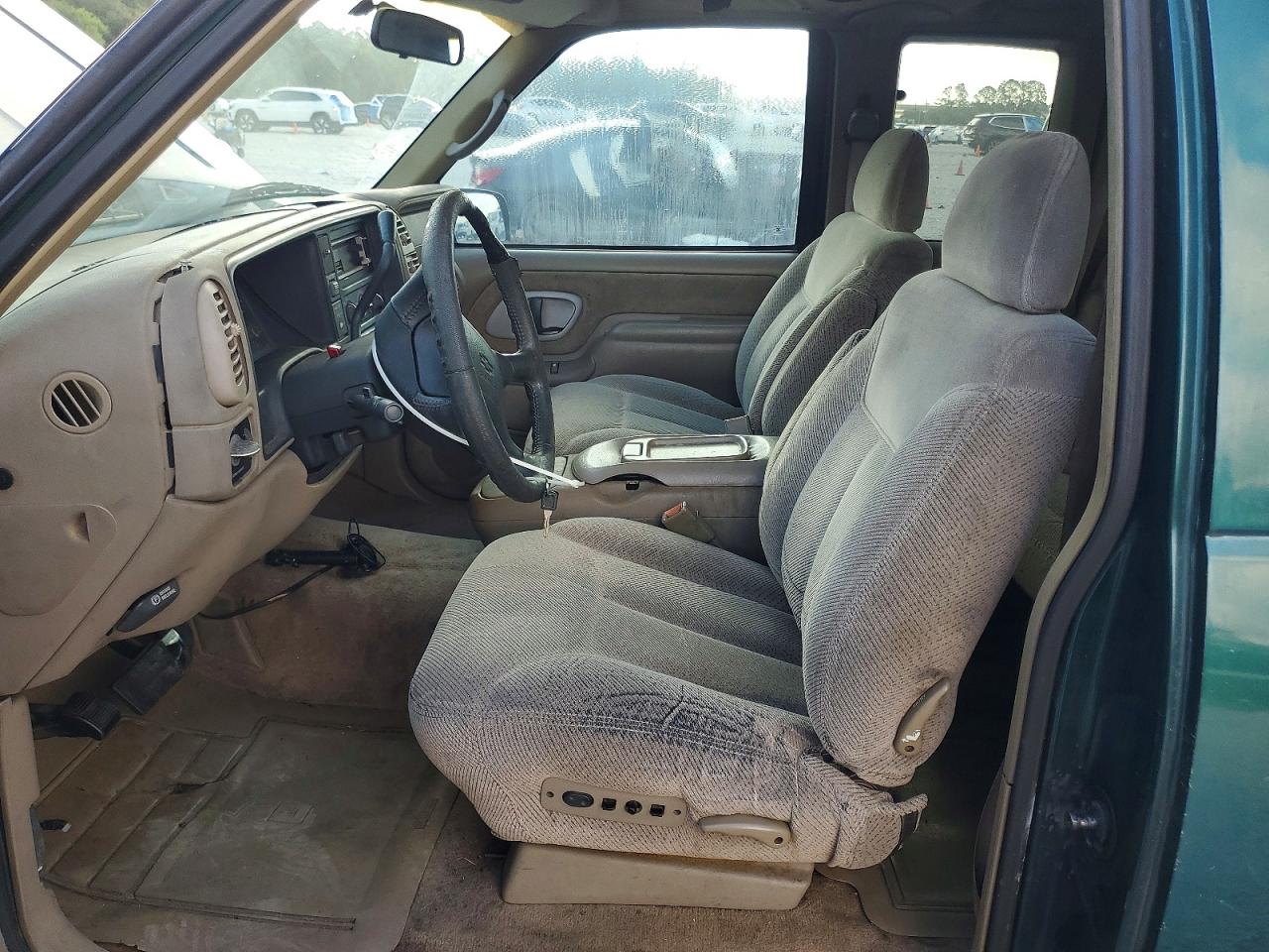 1997 Chevrolet Gmt-400 C1500 Green vin: 2GCEC19R7V1101102