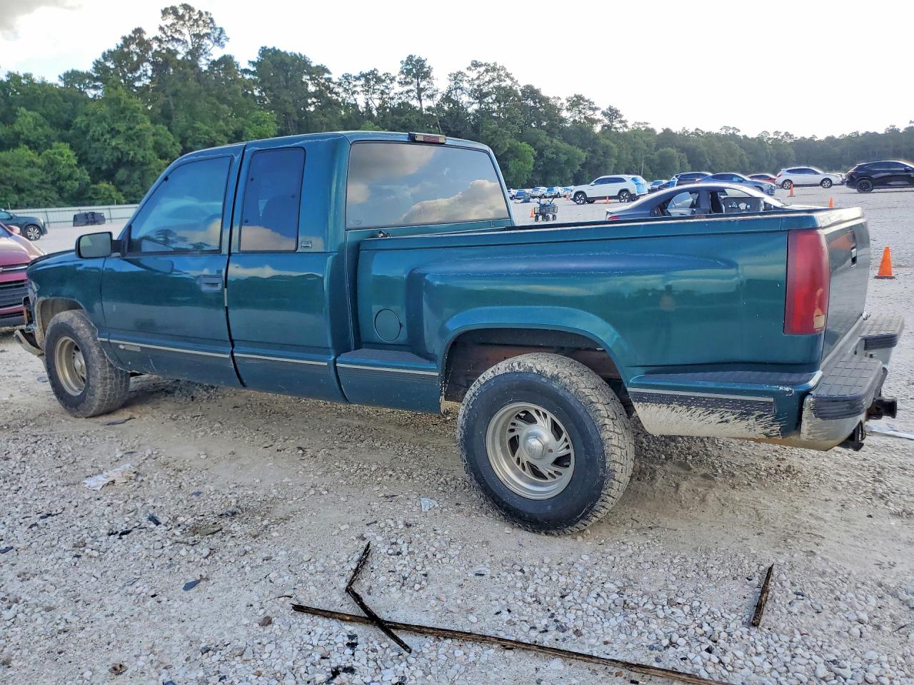 1997 Chevrolet Gmt-400 C1500 Green vin: 2GCEC19R7V1101102