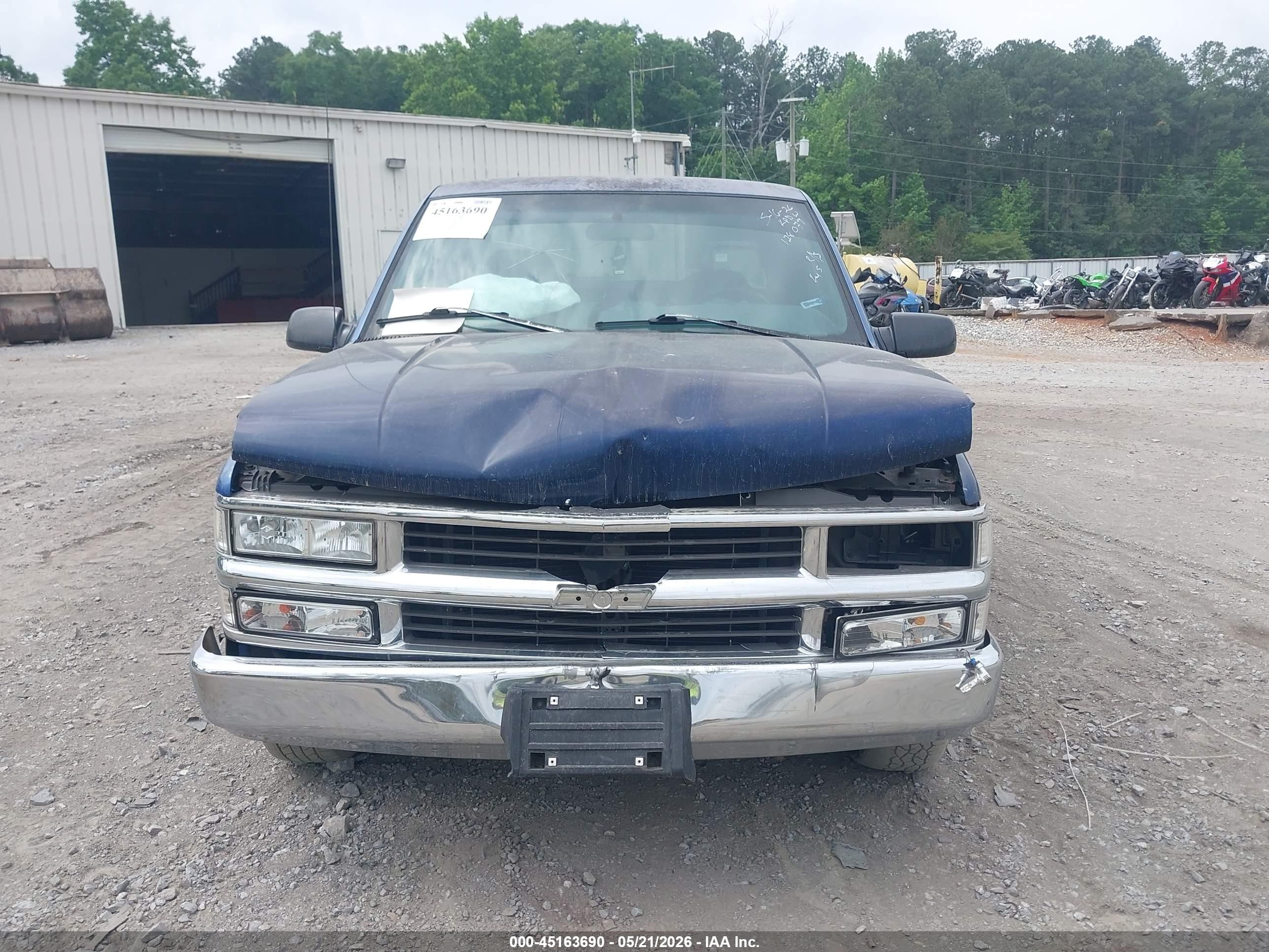 1997 Chevrolet C1500 Fleetside Blue vin: 2GCEC19R8V1128079