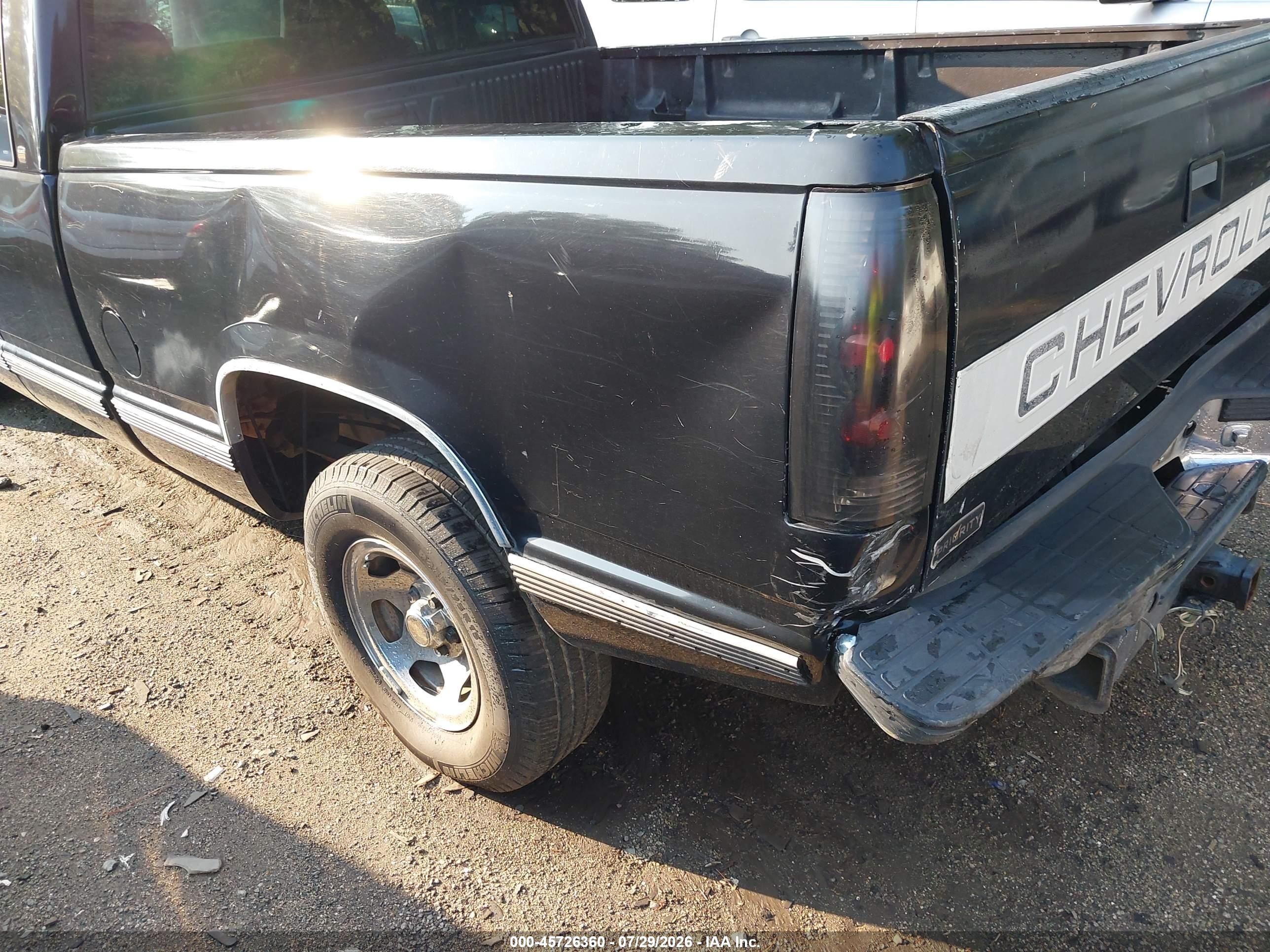 1997 Chevrolet C1500 Fleetside/sportside Черный vin: 2GCEC19R8V1252580