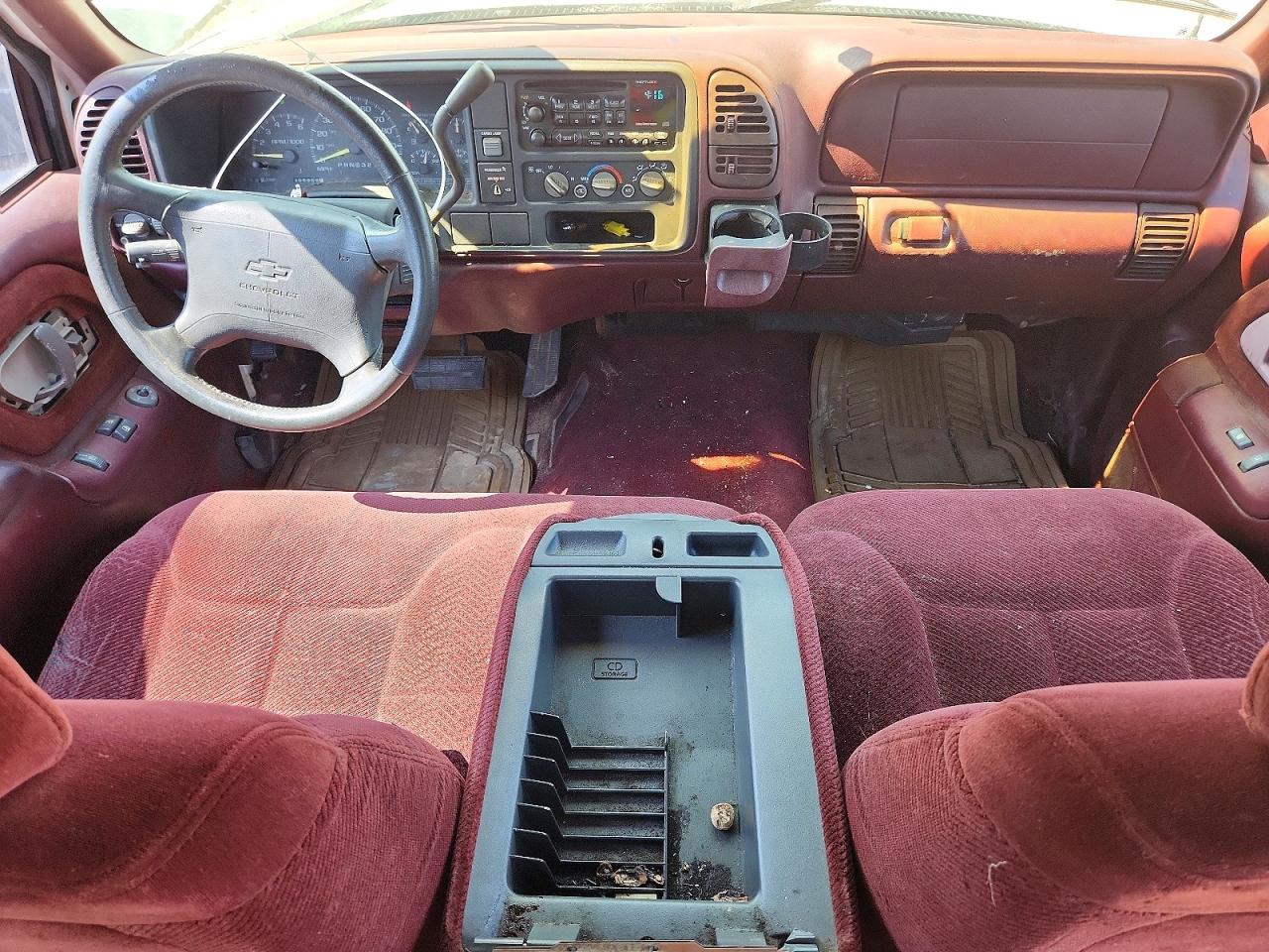 1997 Chevrolet Gmt-400 C1500 Two Tone vin: 2GCEC19RXV1248708