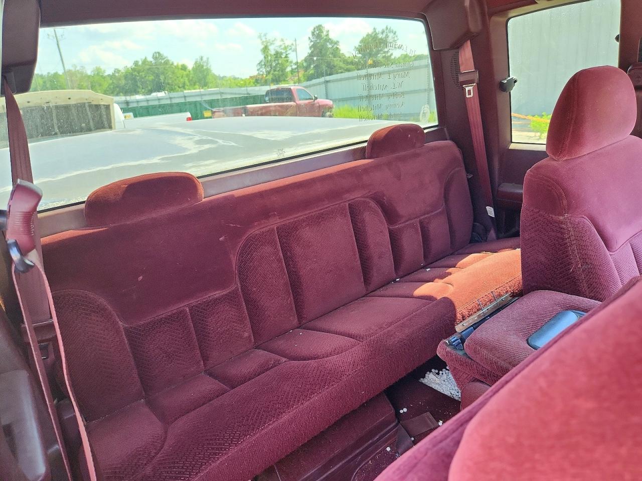 1997 Chevrolet Gmt-400 C1500 Two Tone vin: 2GCEC19RXV1248708