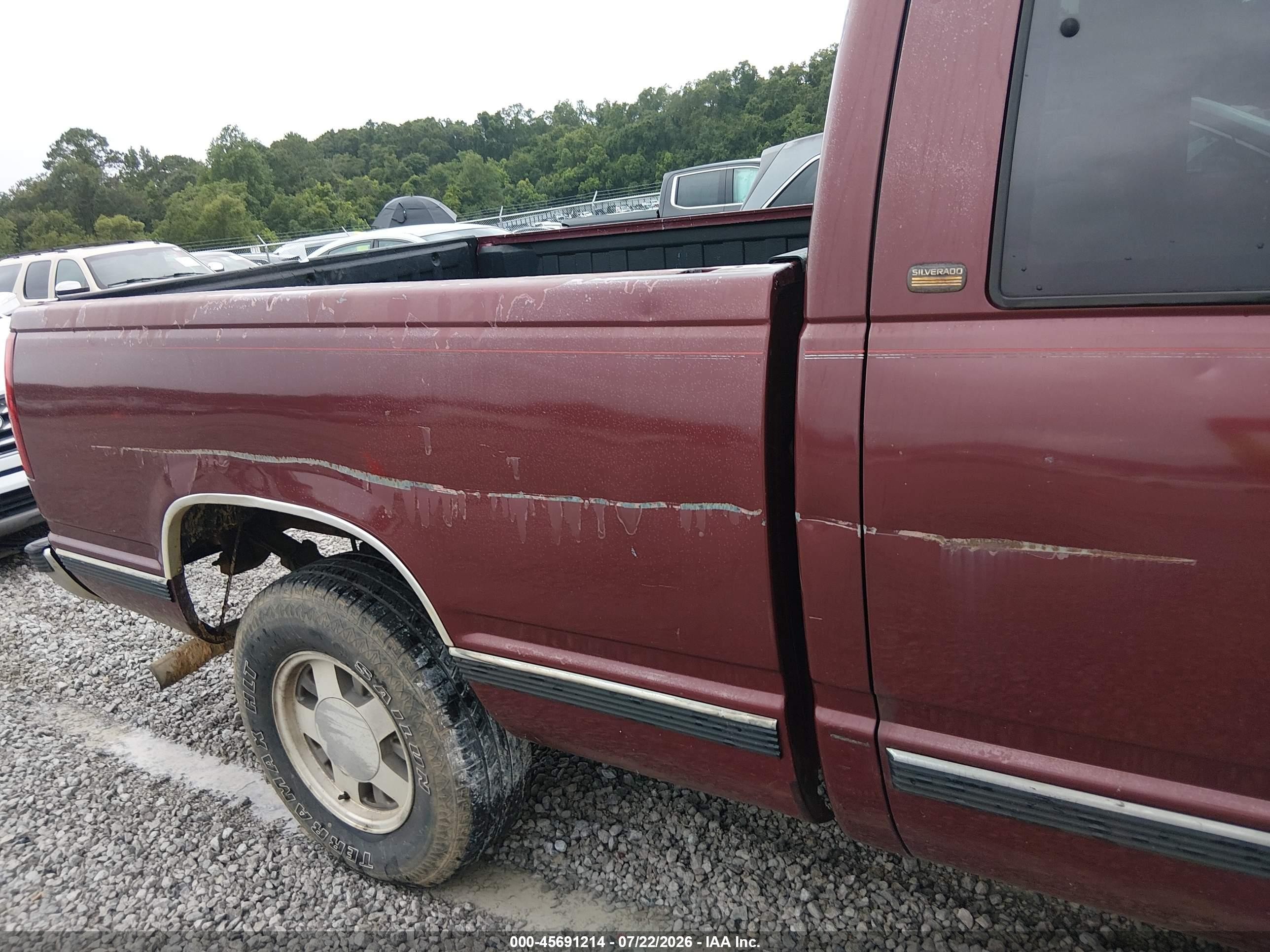 1998 Chevrolet C/k 1500 Fleetside Maroon vin: 2GCEC19RXW1127128