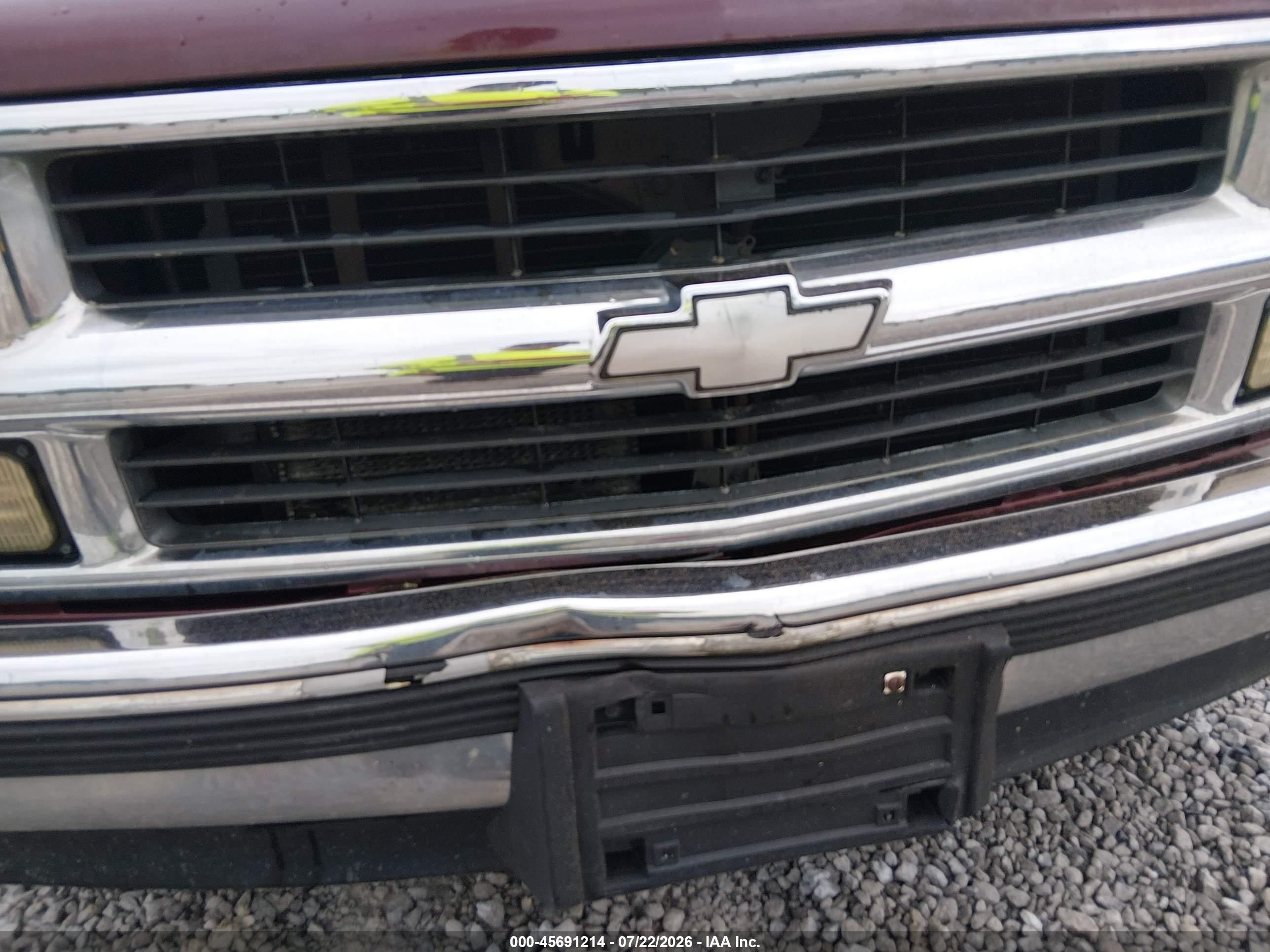 1998 Chevrolet C/k 1500 Fleetside Maroon vin: 2GCEC19RXW1127128