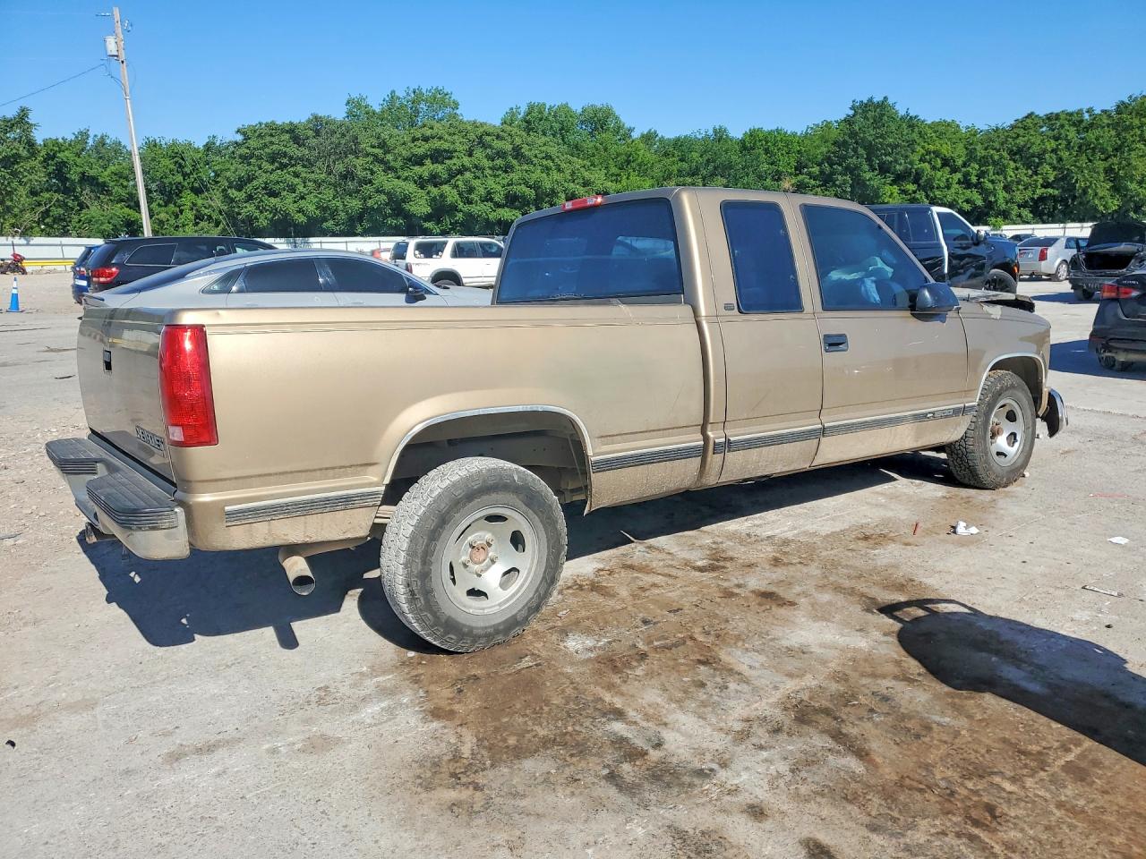 1998 Chevrolet Gmt-400 C1500 Tan vin: 2GCEC19RXW1215242