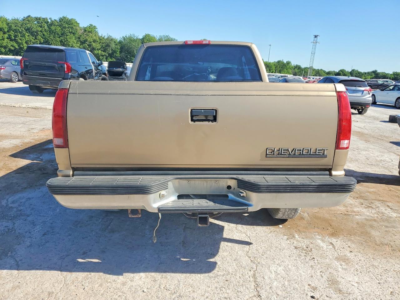 1998 Chevrolet Gmt-400 C1500 Tan vin: 2GCEC19RXW1215242