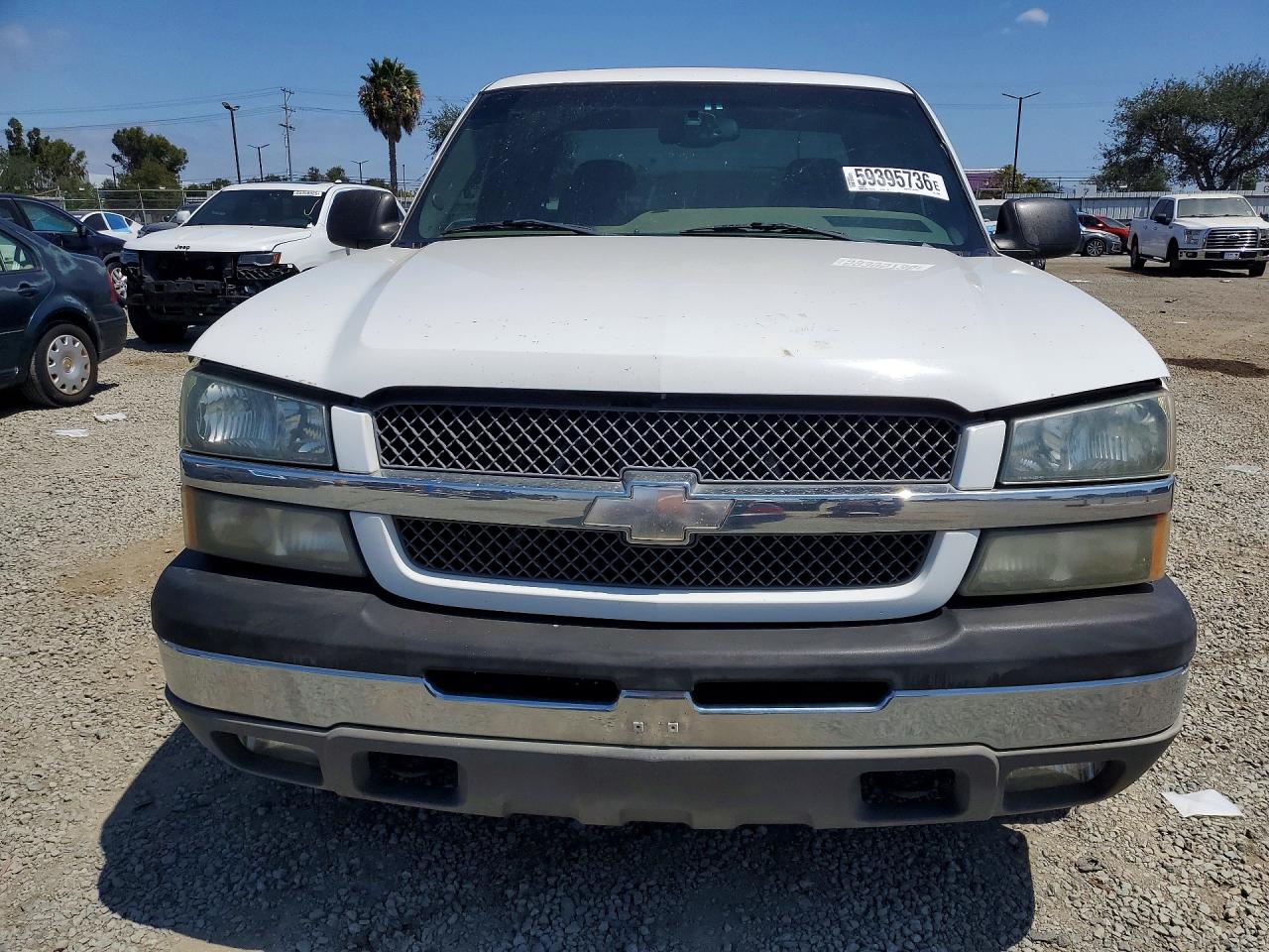 2003 Chevrolet Silverado C1500 Белый vin: 2GCEC19T031169069