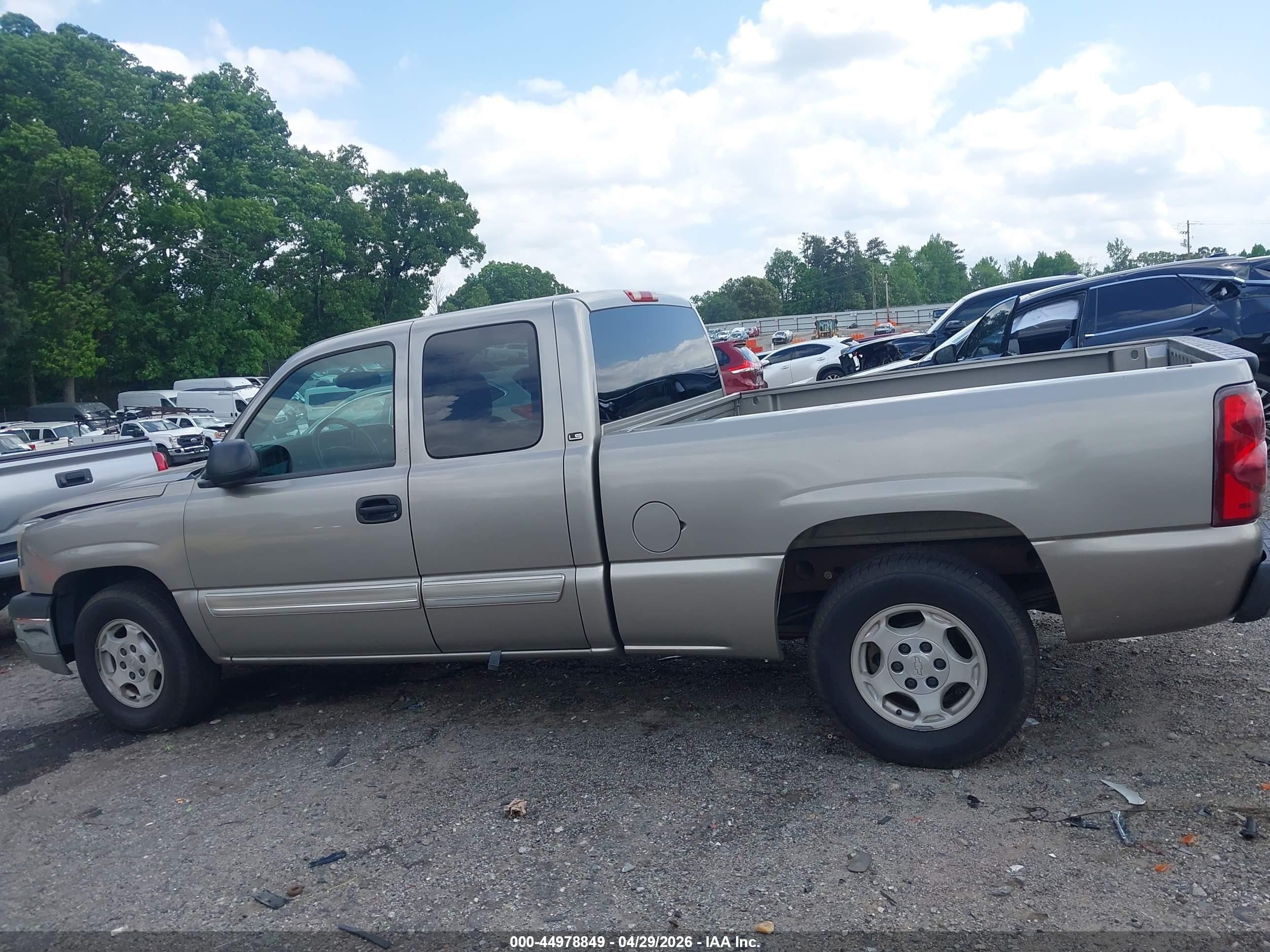 2003 Chevrolet Silverado 1500 Ls Gray vin: 2GCEC19T031341357