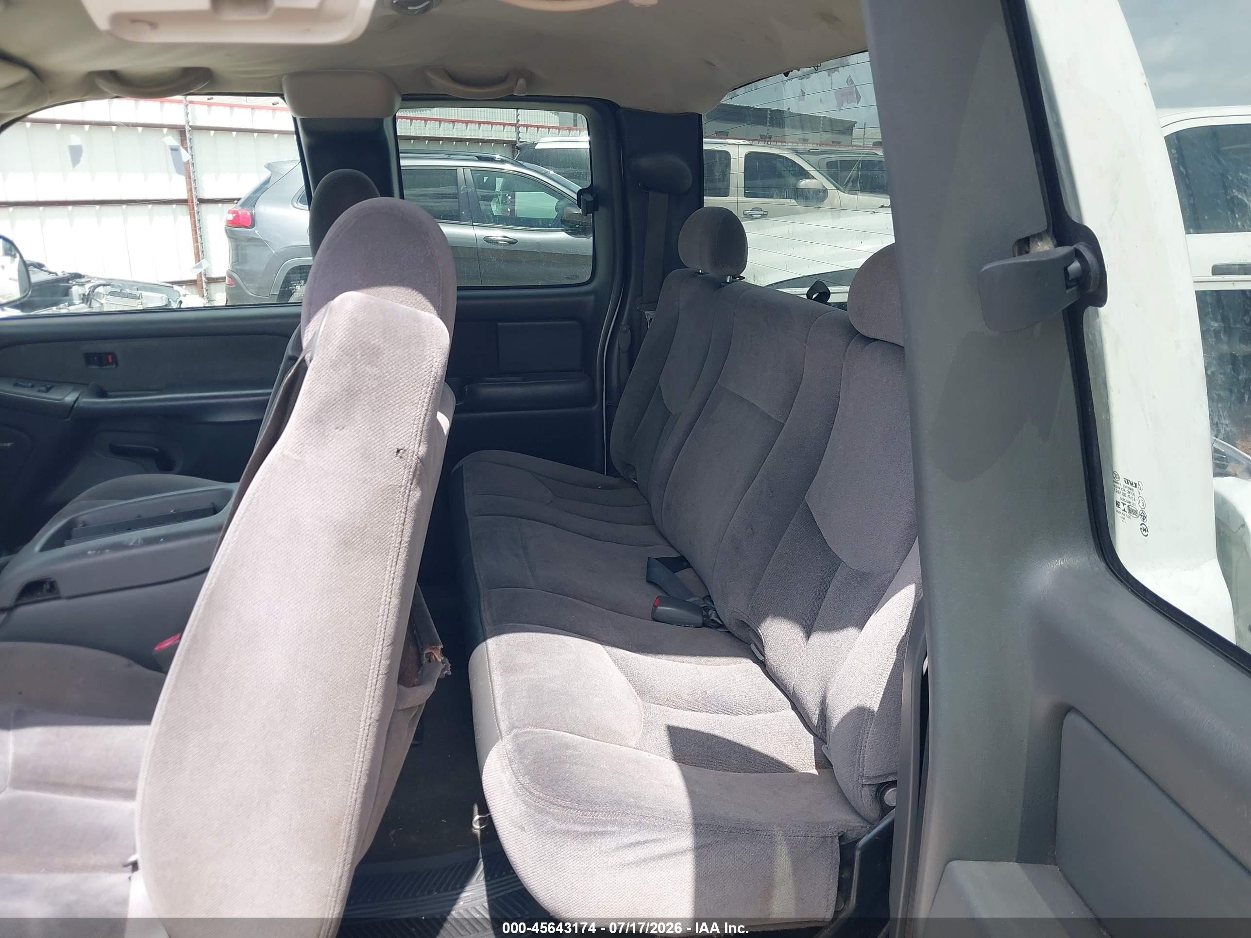 2003 Chevrolet Silverado 1500 Ls White vin: 2GCEC19T031369837