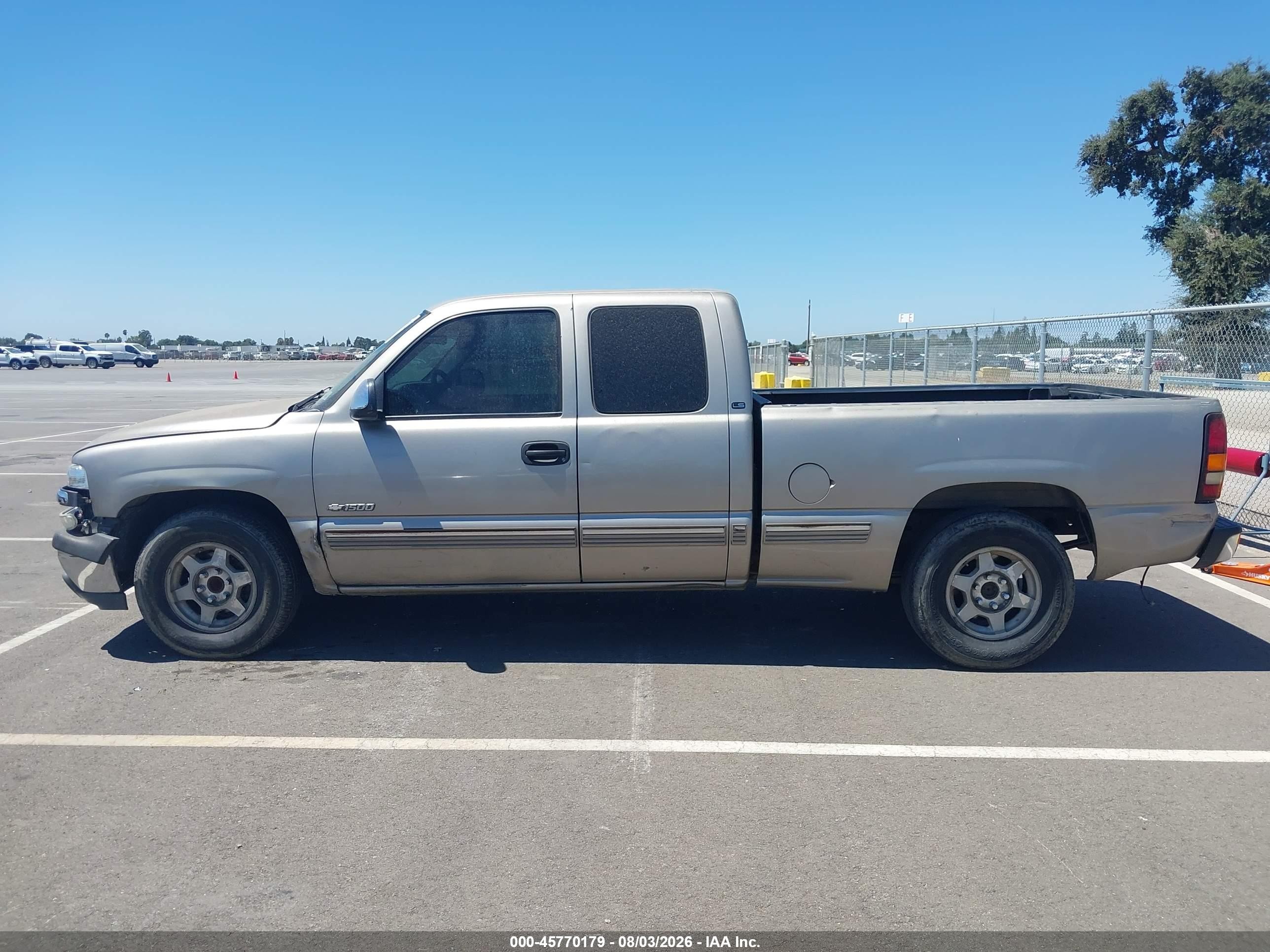 2000 Chevrolet Silverado 1500 Ls Tan vin: 2GCEC19T0Y1296279
