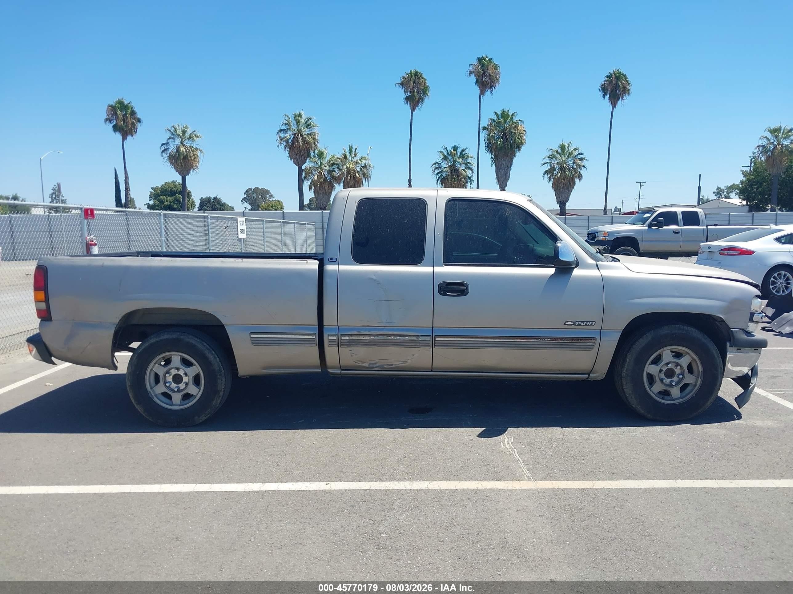 2000 Chevrolet Silverado 1500 Ls Tan vin: 2GCEC19T0Y1296279
