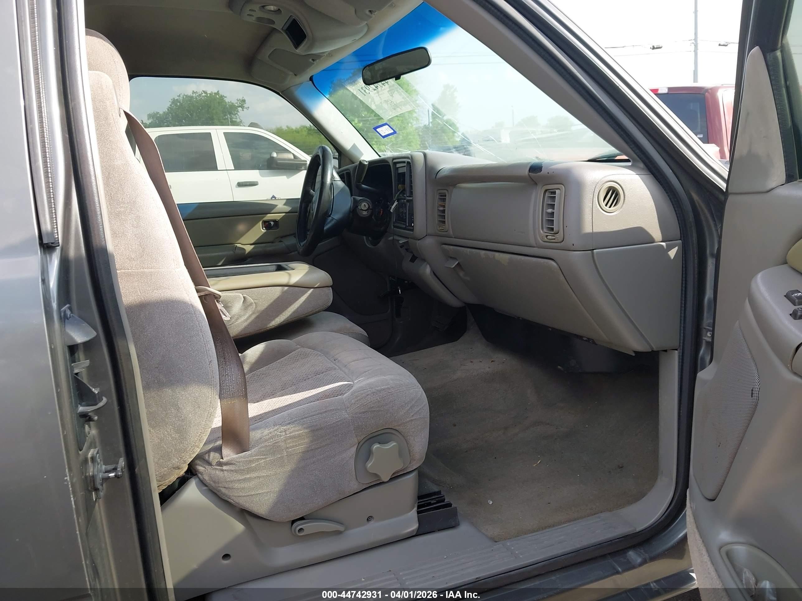 2000 Chevrolet Silverado 1500 Ls Gray vin: 2GCEC19T0Y1320483
