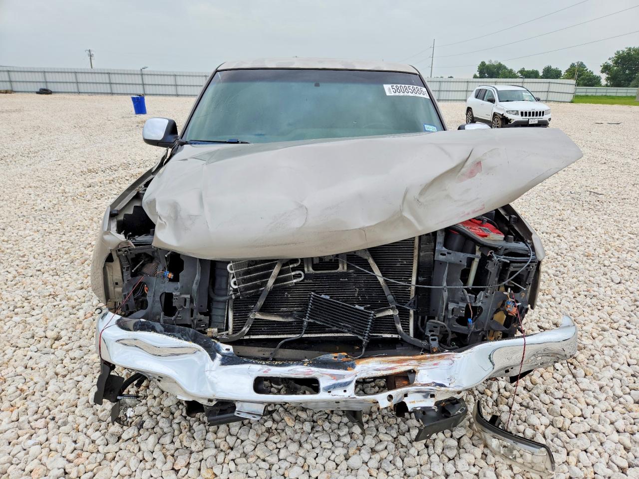 2000 Chevrolet Silverado C1500 Beige vin: 2GCEC19T0Y1375953