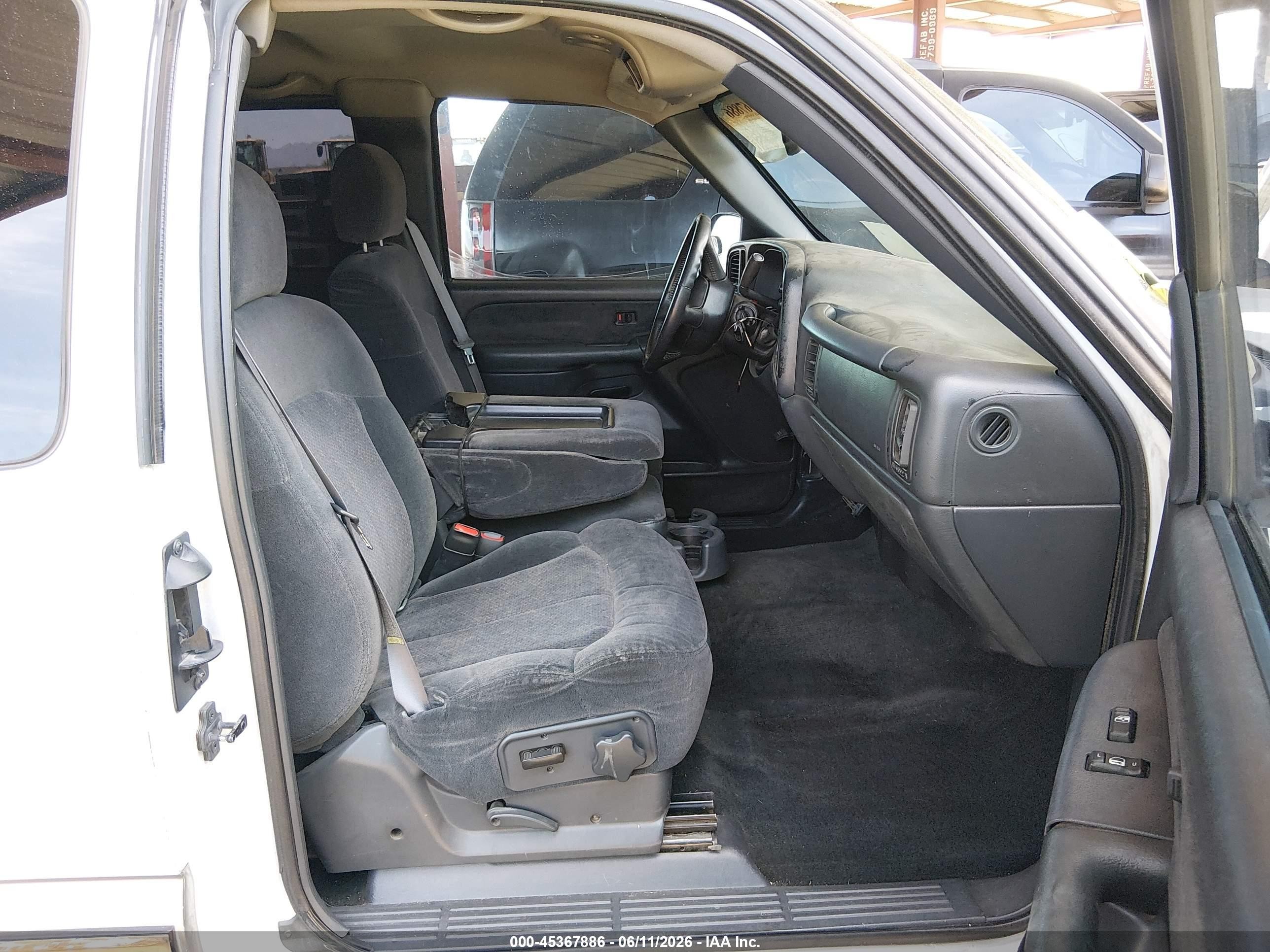 2001 Chevrolet Silverado 1500 Ls White vin: 2GCEC19T111128964