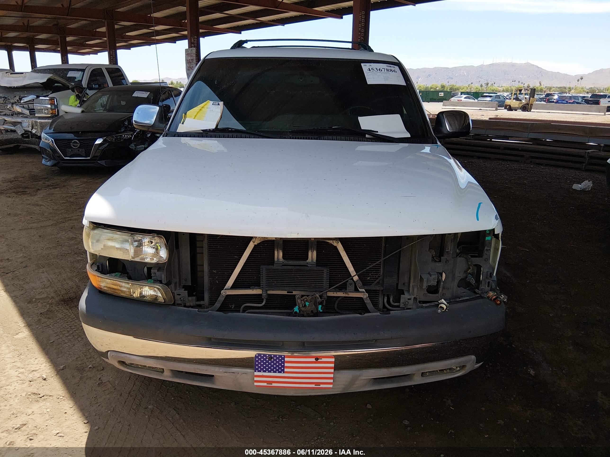 2001 Chevrolet Silverado 1500 Ls White vin: 2GCEC19T111128964