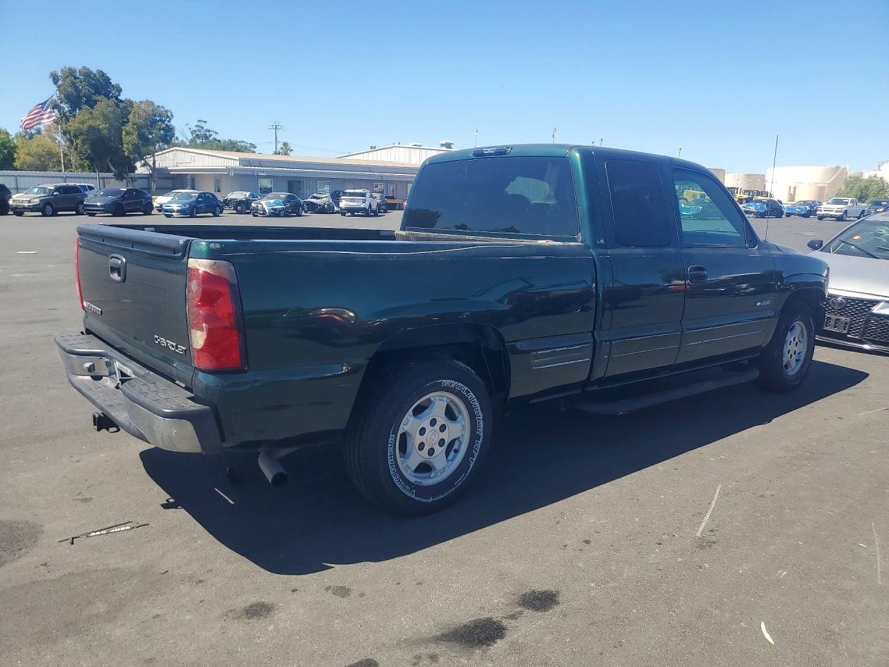 2001 Chevrolet Silverado C1500 Green vin: 2GCEC19T111179476