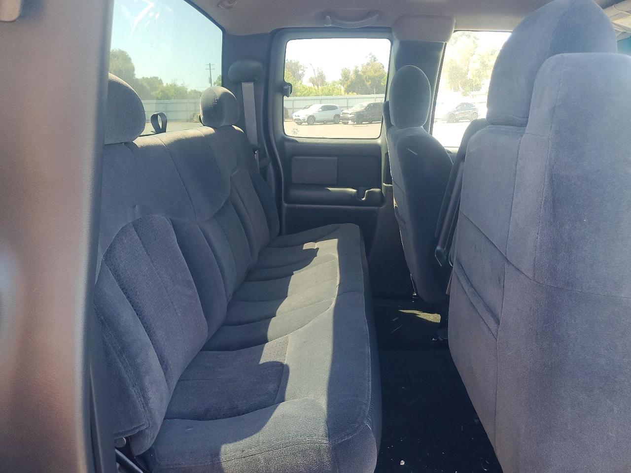 2001 Chevrolet Silverado C1500 Green vin: 2GCEC19T111179476