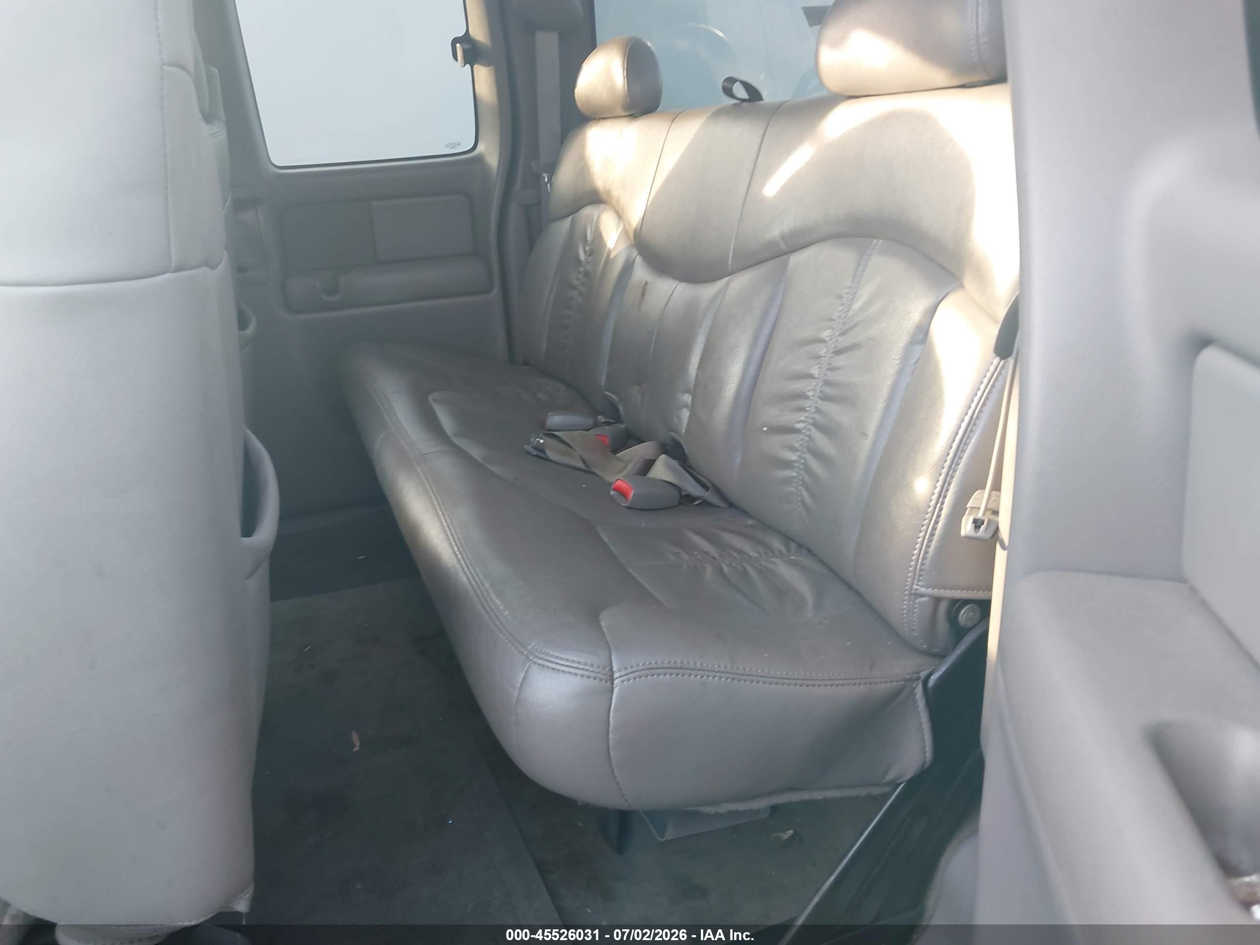 2001 Chevrolet Silverado 1500 Ls Blue vin: 2GCEC19T111252829
