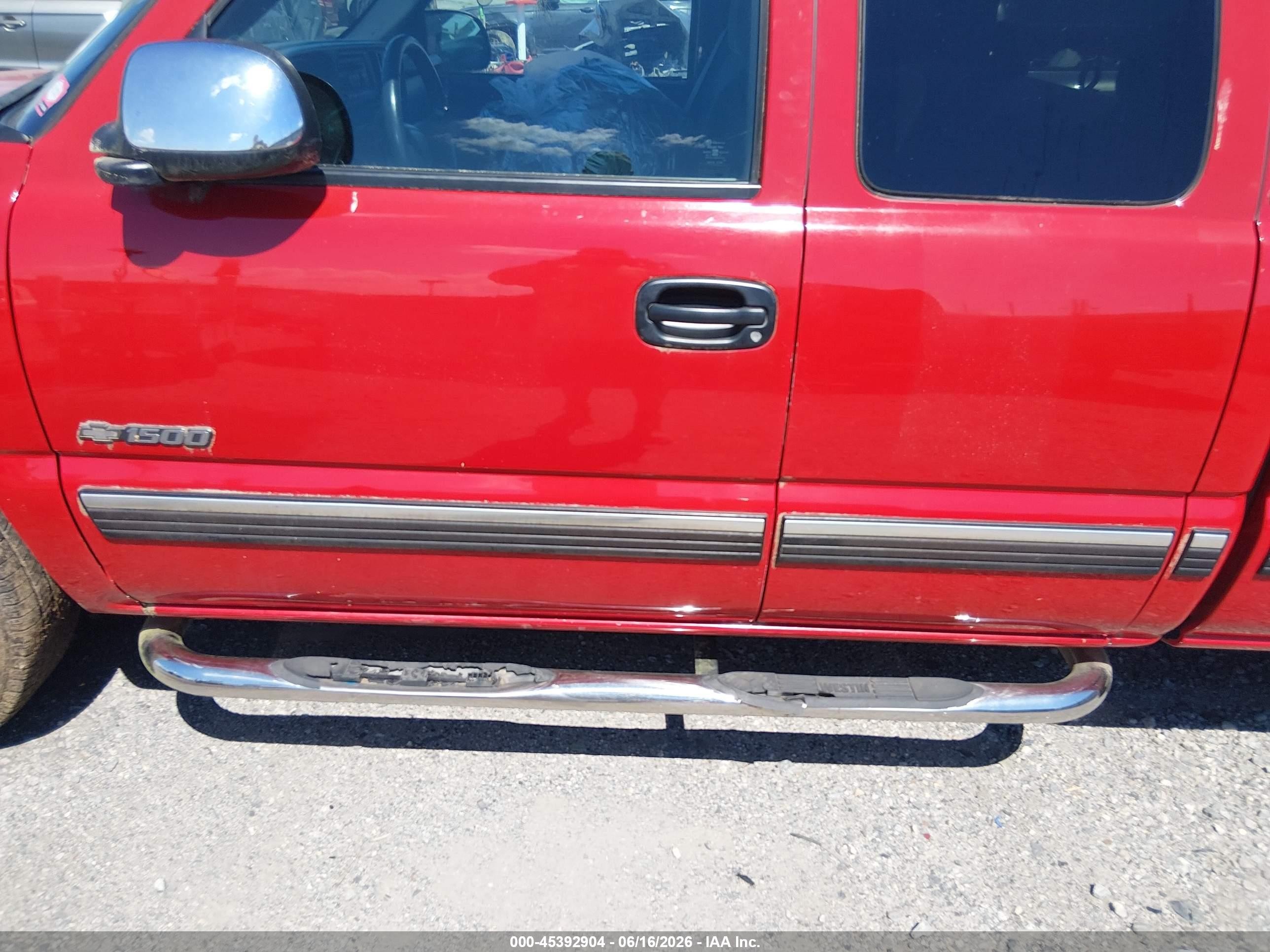 2001 Chevrolet Silverado 1500 Ls Red vin: 2GCEC19T111350002