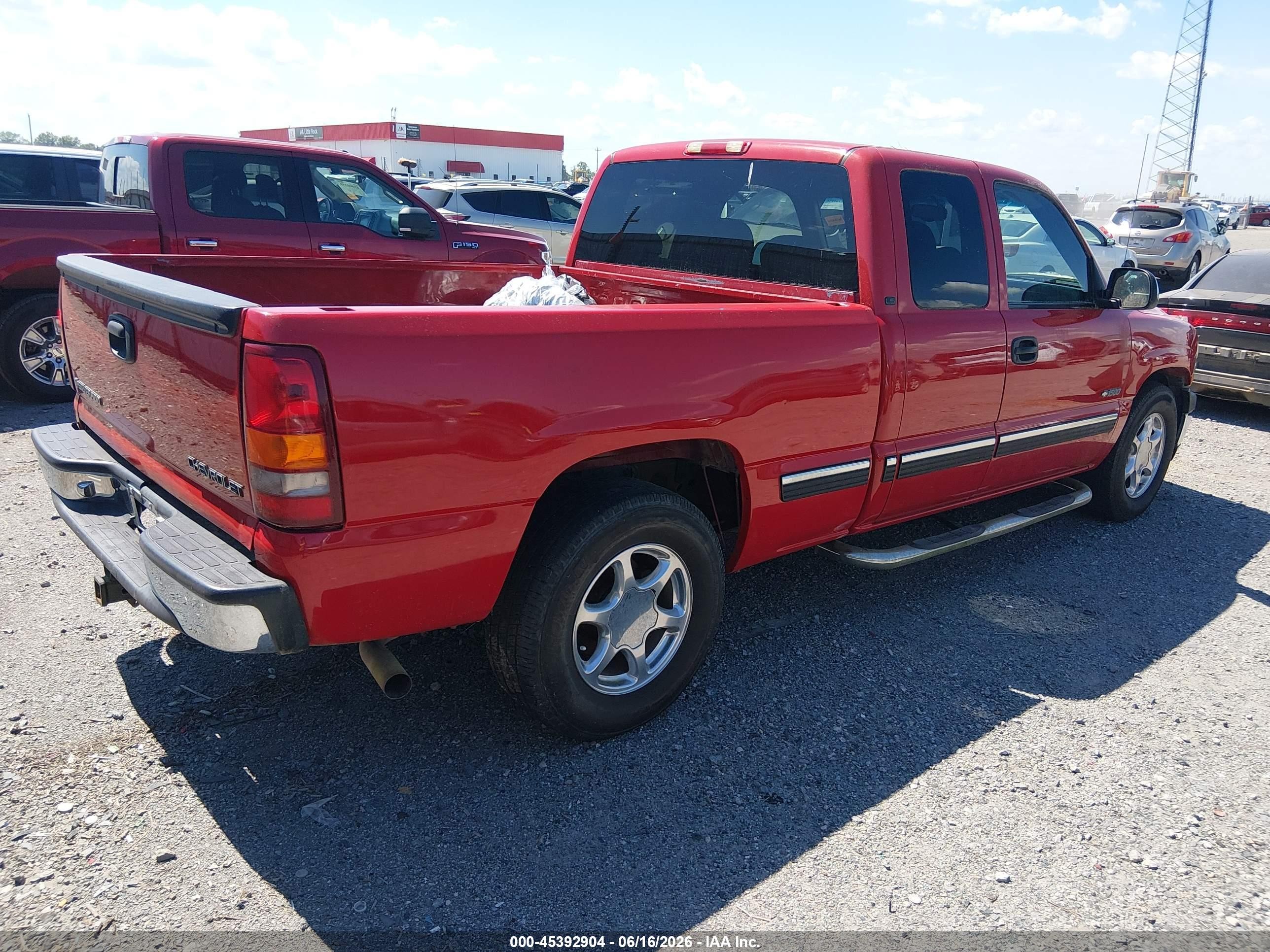 2001 Chevrolet Silverado 1500 Ls Red vin: 2GCEC19T111350002