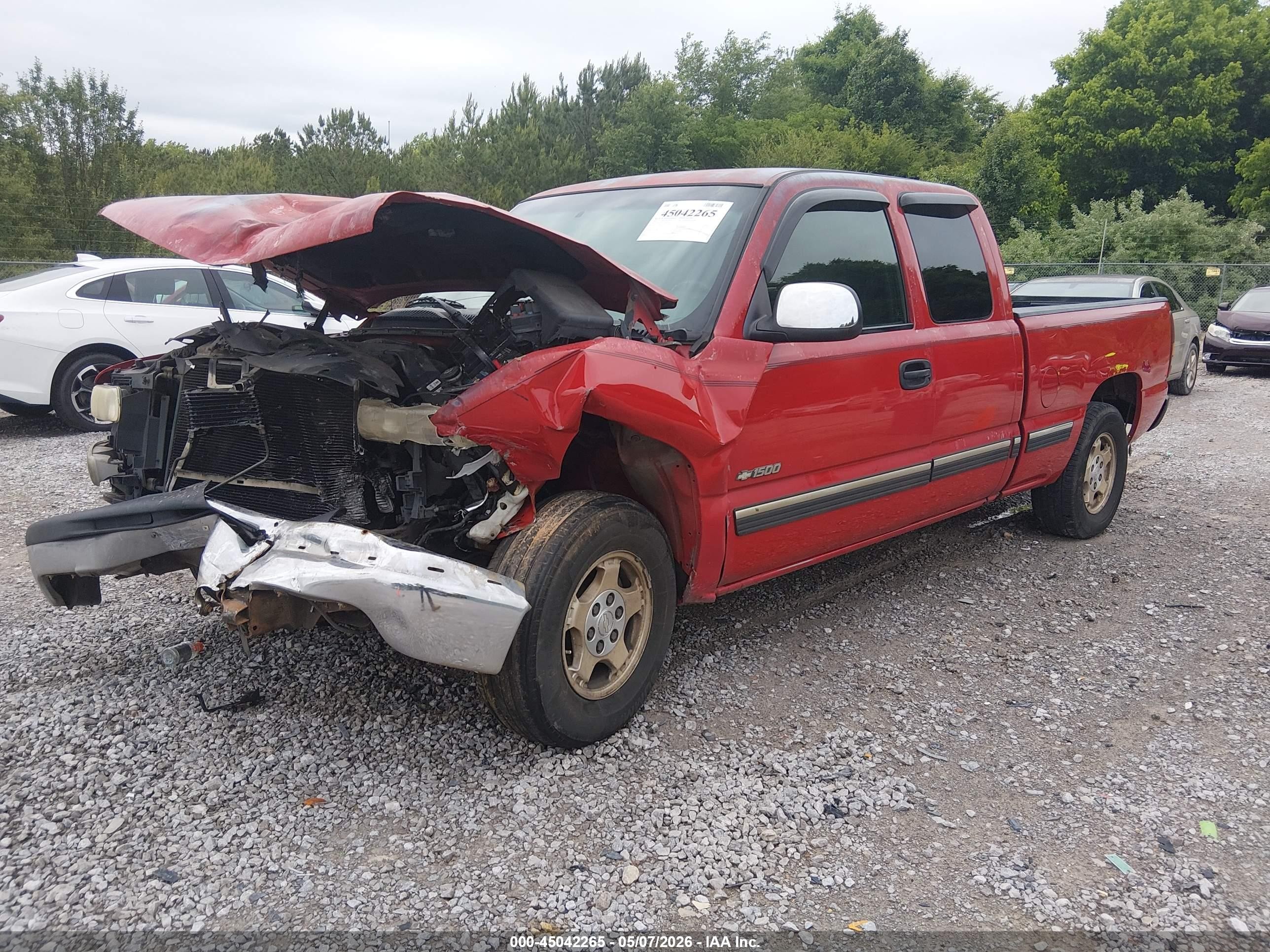 2002 Chevrolet Silverado 1500 Ls Red vin: 2GCEC19T121272256