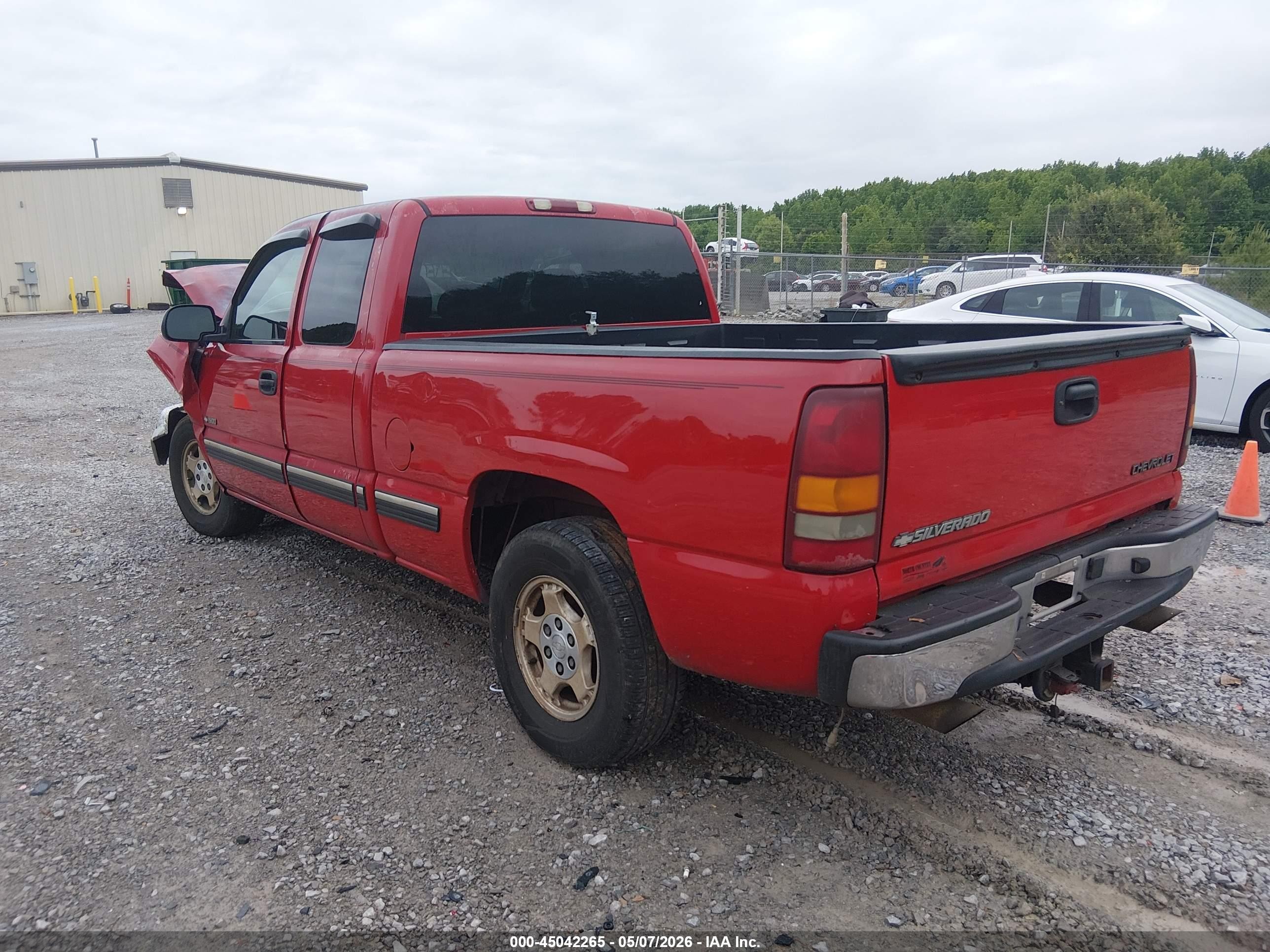 2002 Chevrolet Silverado 1500 Ls Red vin: 2GCEC19T121272256