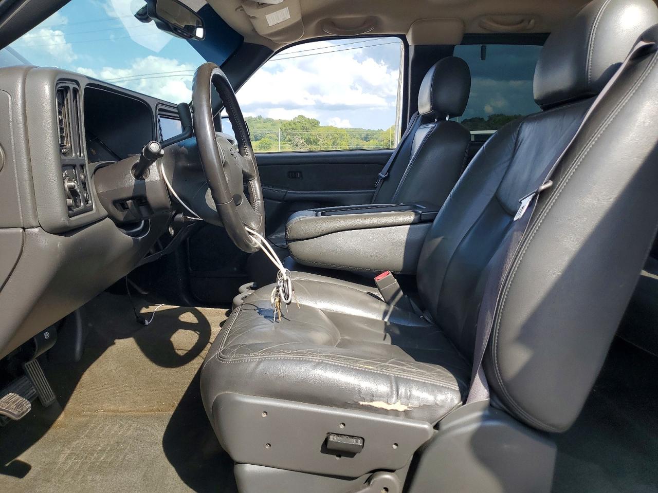 2003 Chevrolet Silverado C1500 Burgundy vin: 2GCEC19T131348768