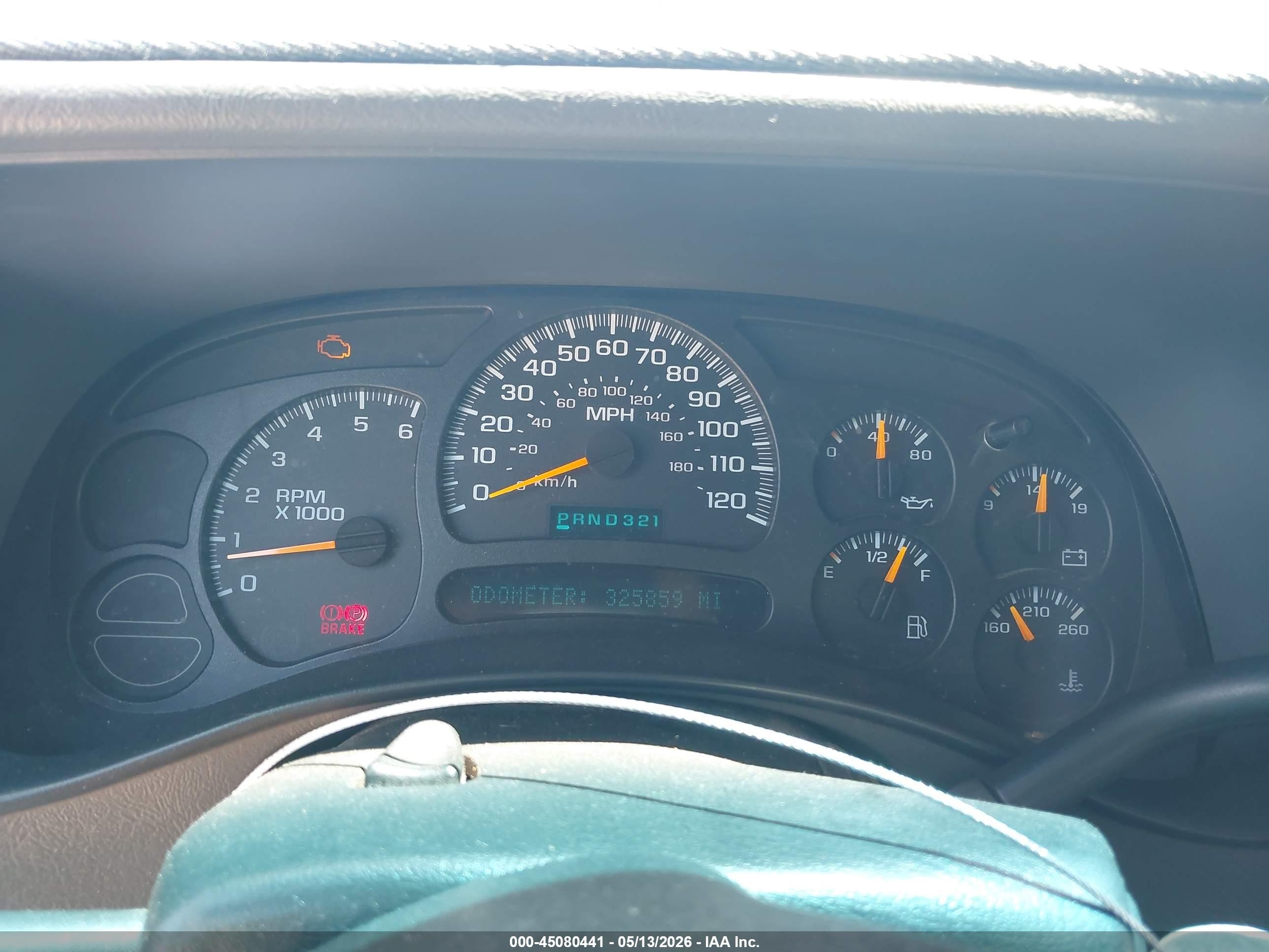 2004 Chevrolet Silverado 1500 Ls Silver vin: 2GCEC19T141280795