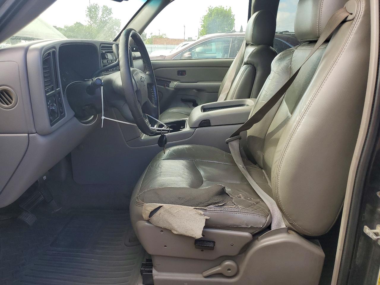 2005 Chevrolet Silverado C1500 Charcoal vin: 2GCEC19T151171755