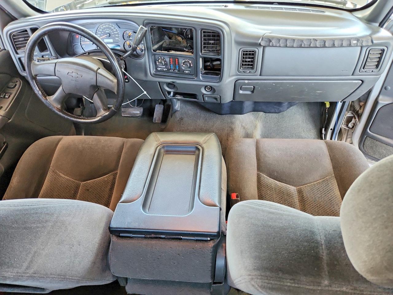 2005 Chevrolet Silverado C1500 Tan vin: 2GCEC19T151282726