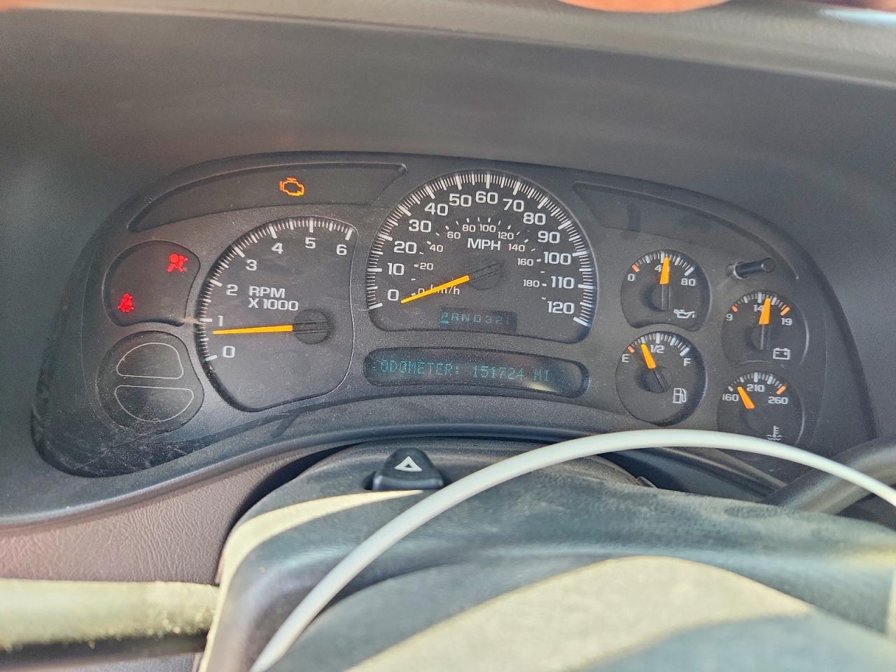 2005 Chevrolet Silverado C1500 Red vin: 2GCEC19T151337661