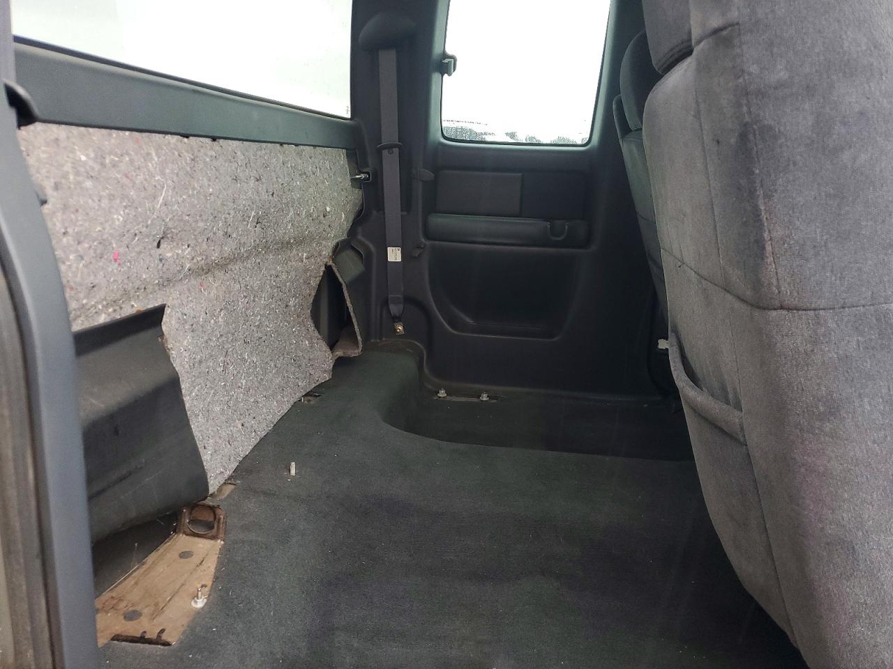 2000 Chevrolet Silverado C1500 Gray vin: 2GCEC19T1Y1146858