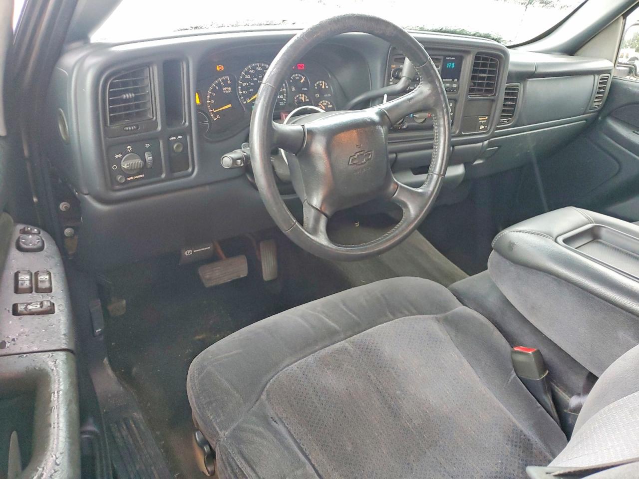 2000 Chevrolet Silverado C1500 Gray vin: 2GCEC19T1Y1146858