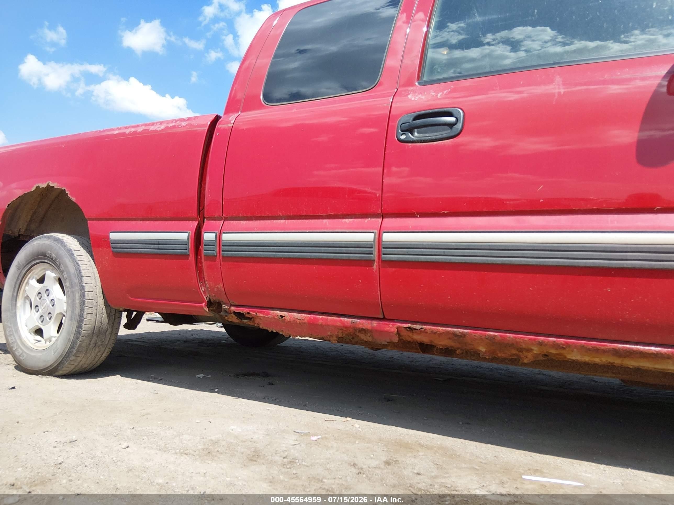 2001 Chevrolet Silverado 1500 Ls Red vin: 2GCEC19T211179101