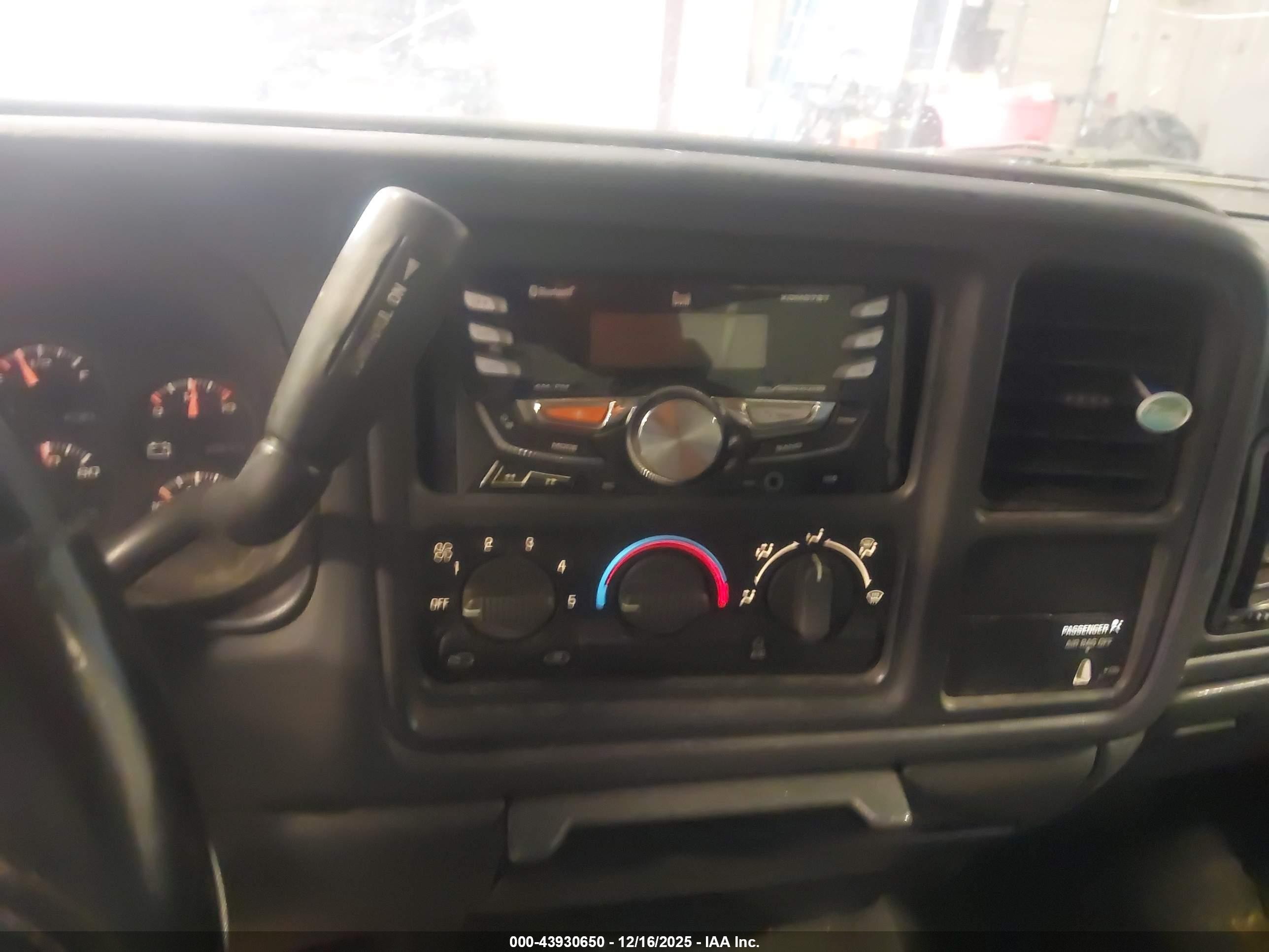 2001 Chevrolet Silverado 1500 Ls Коричневый vin: 2GCEC19T211337176