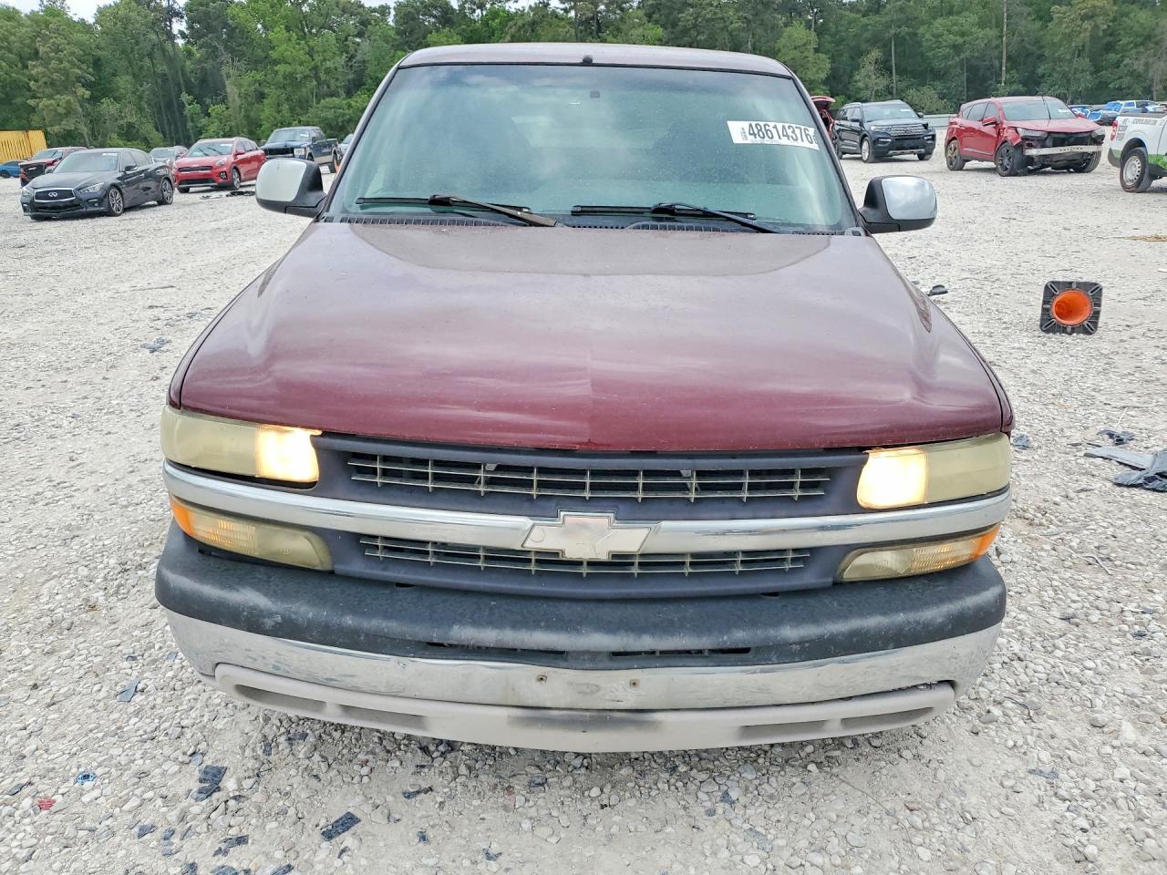 2002 Chevrolet Silverado C1500 Темно-бордовый vin: 2GCEC19T221116114