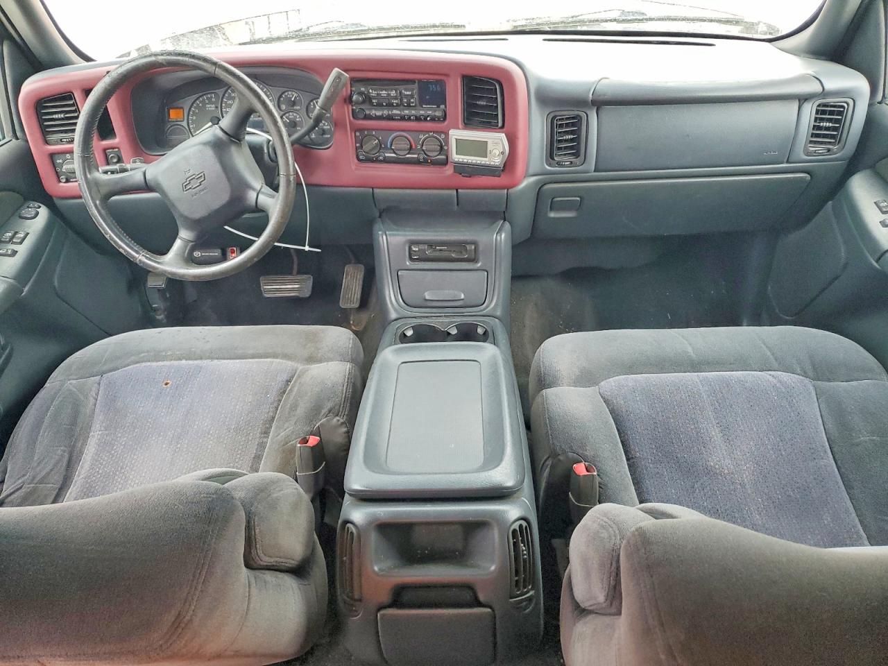 2002 Chevrolet Silverado C1500 Темно-бордовый vin: 2GCEC19T221116114